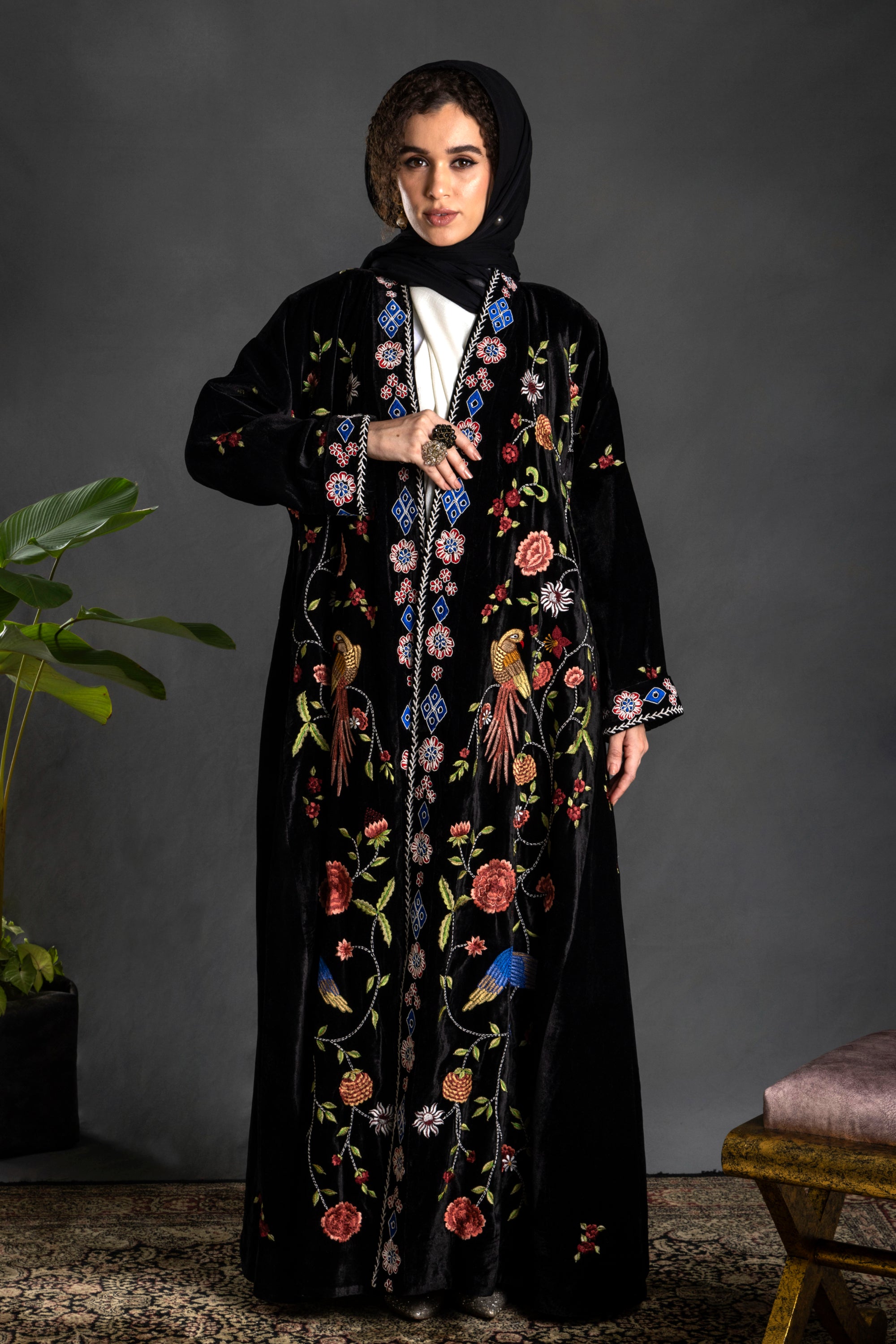 Nurhan Embroidered Abaya