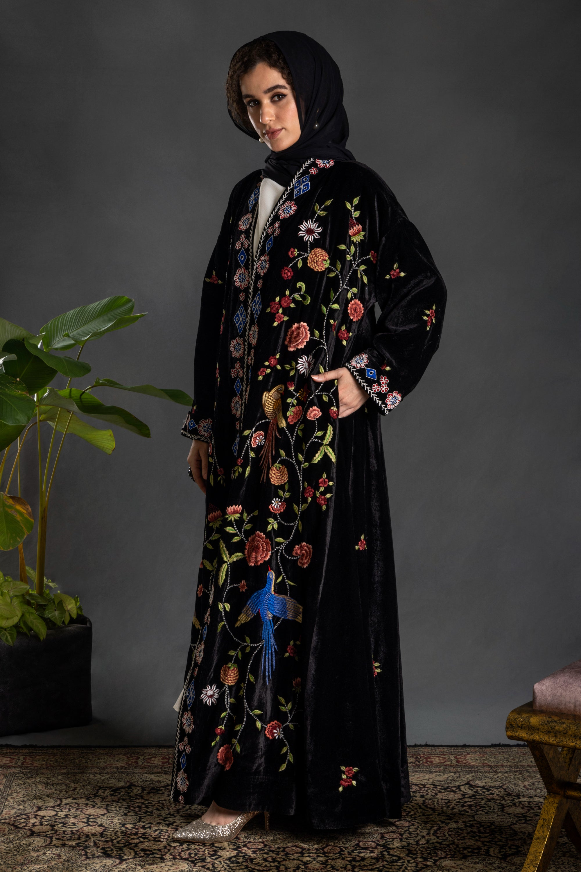 Nurhan Embroidered Abaya