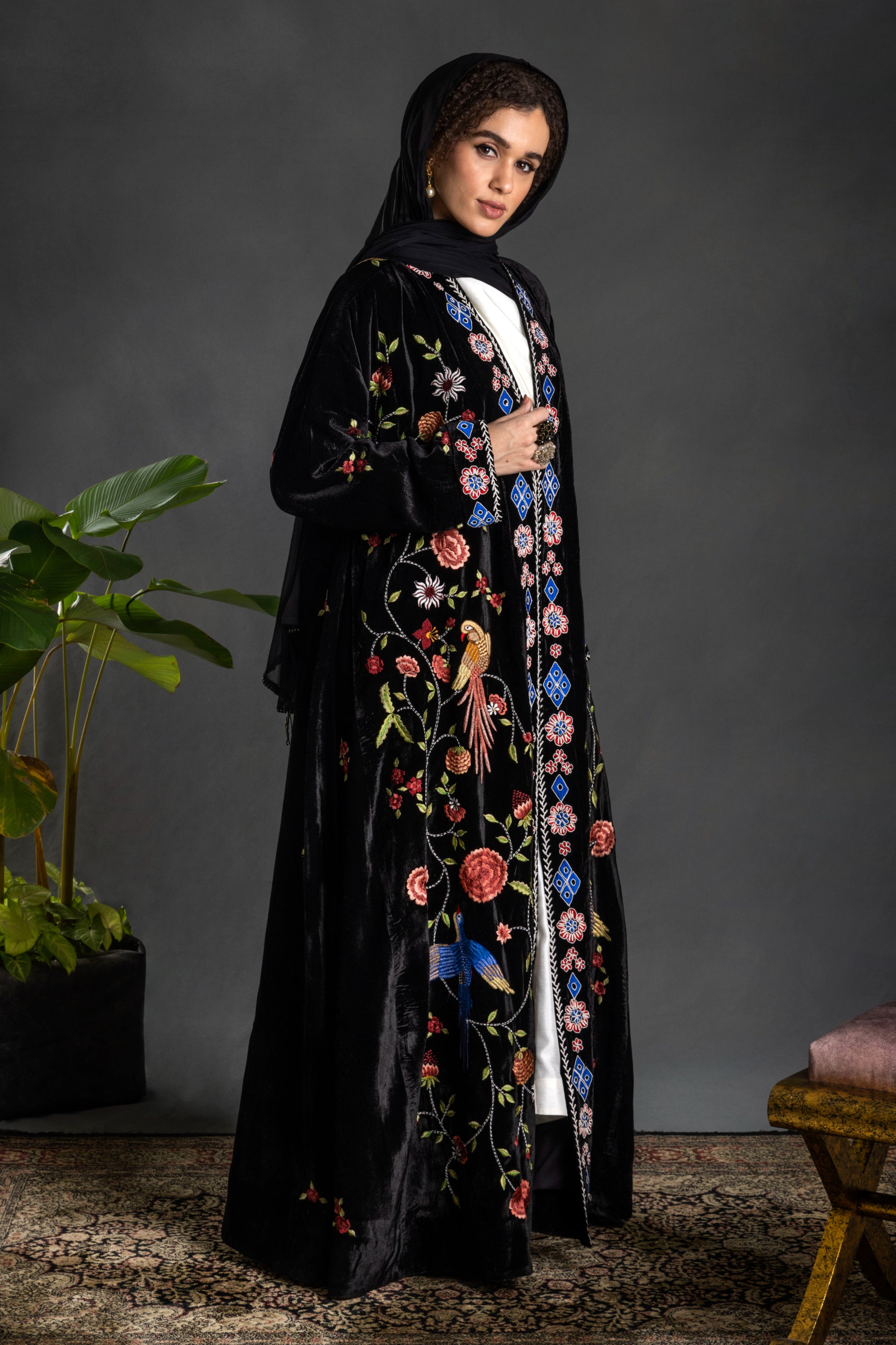 Nurhan Embroidered Abaya