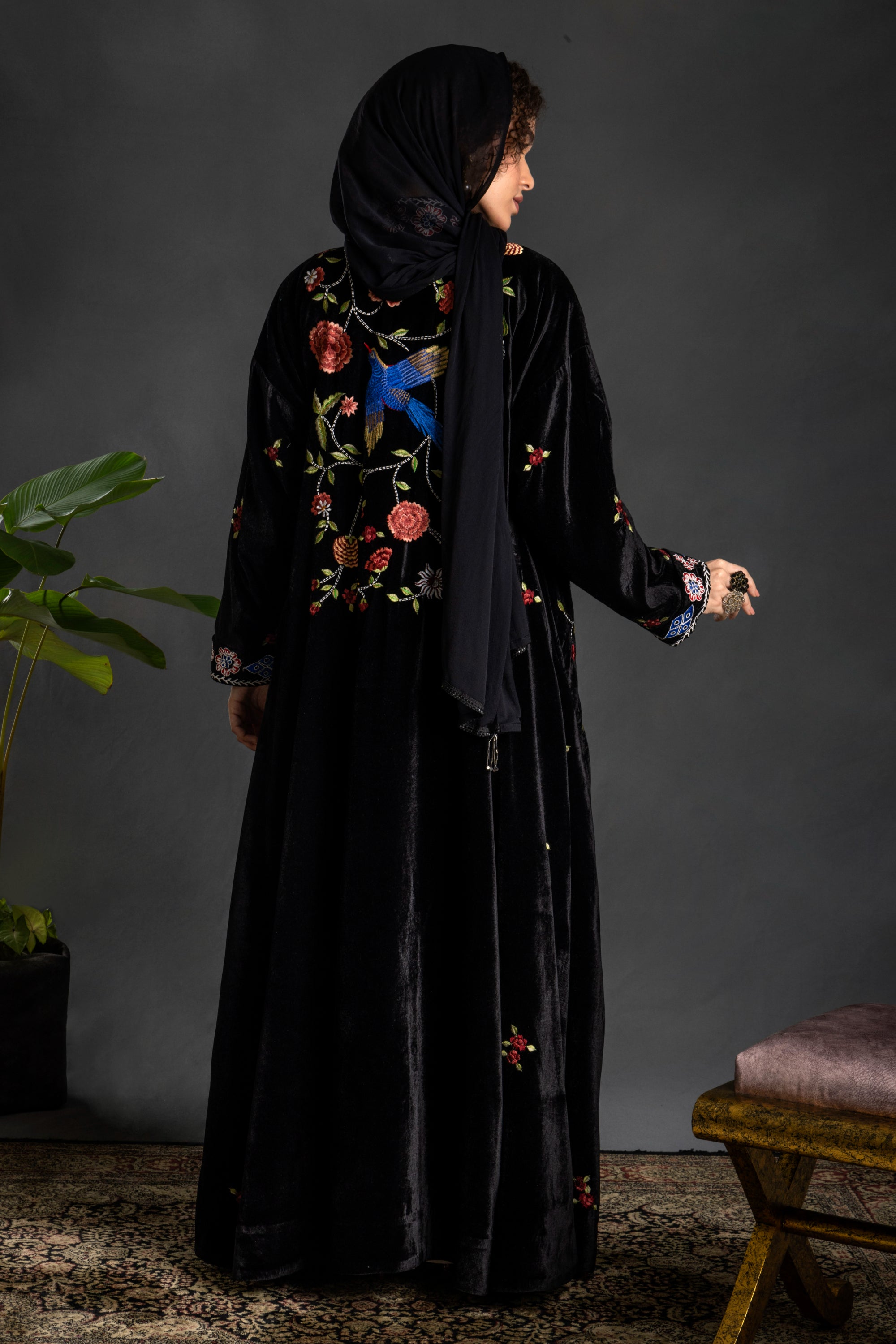 Nurhan Embroidered Abaya