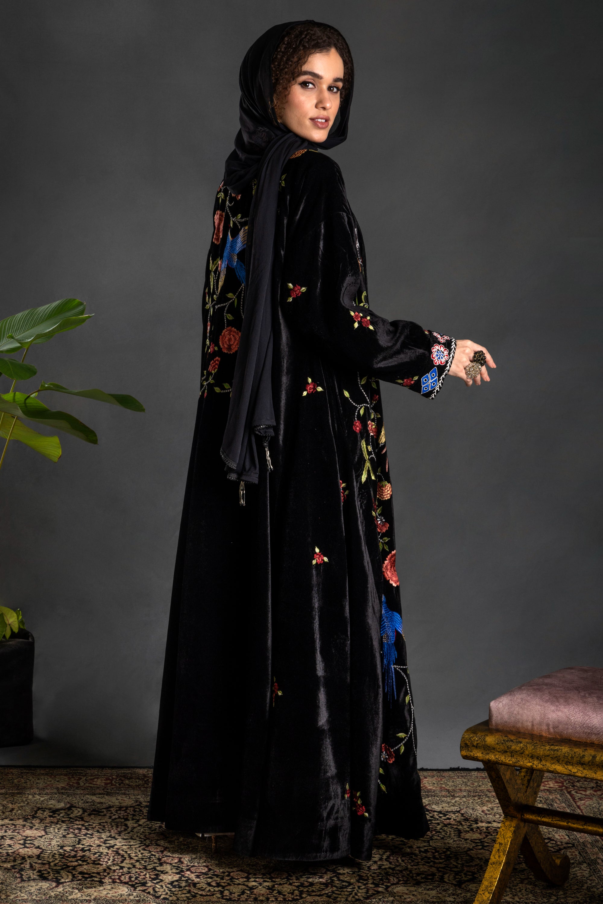 Nurhan Embroidered Abaya