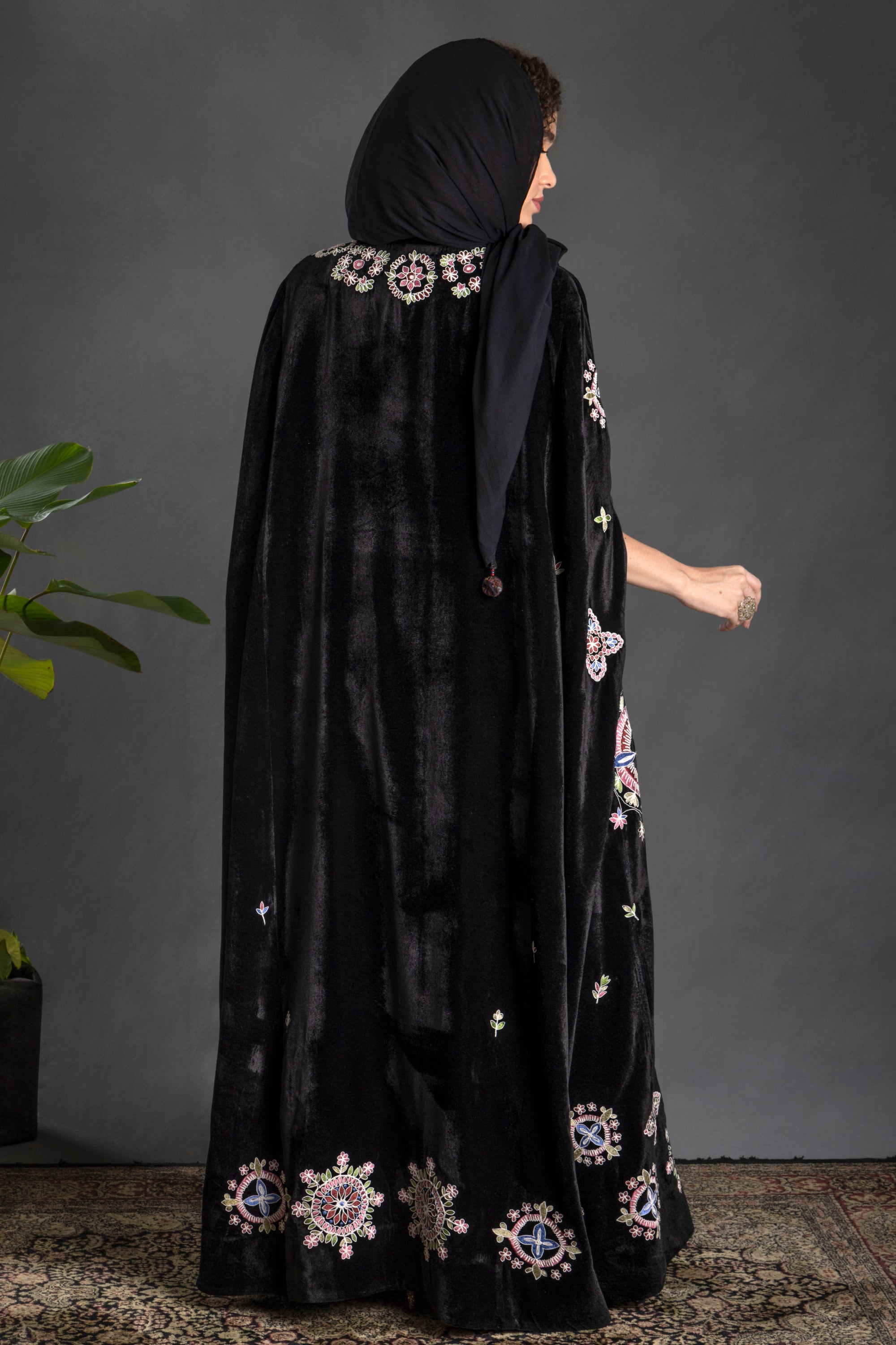 Tahani Embroidered Cape