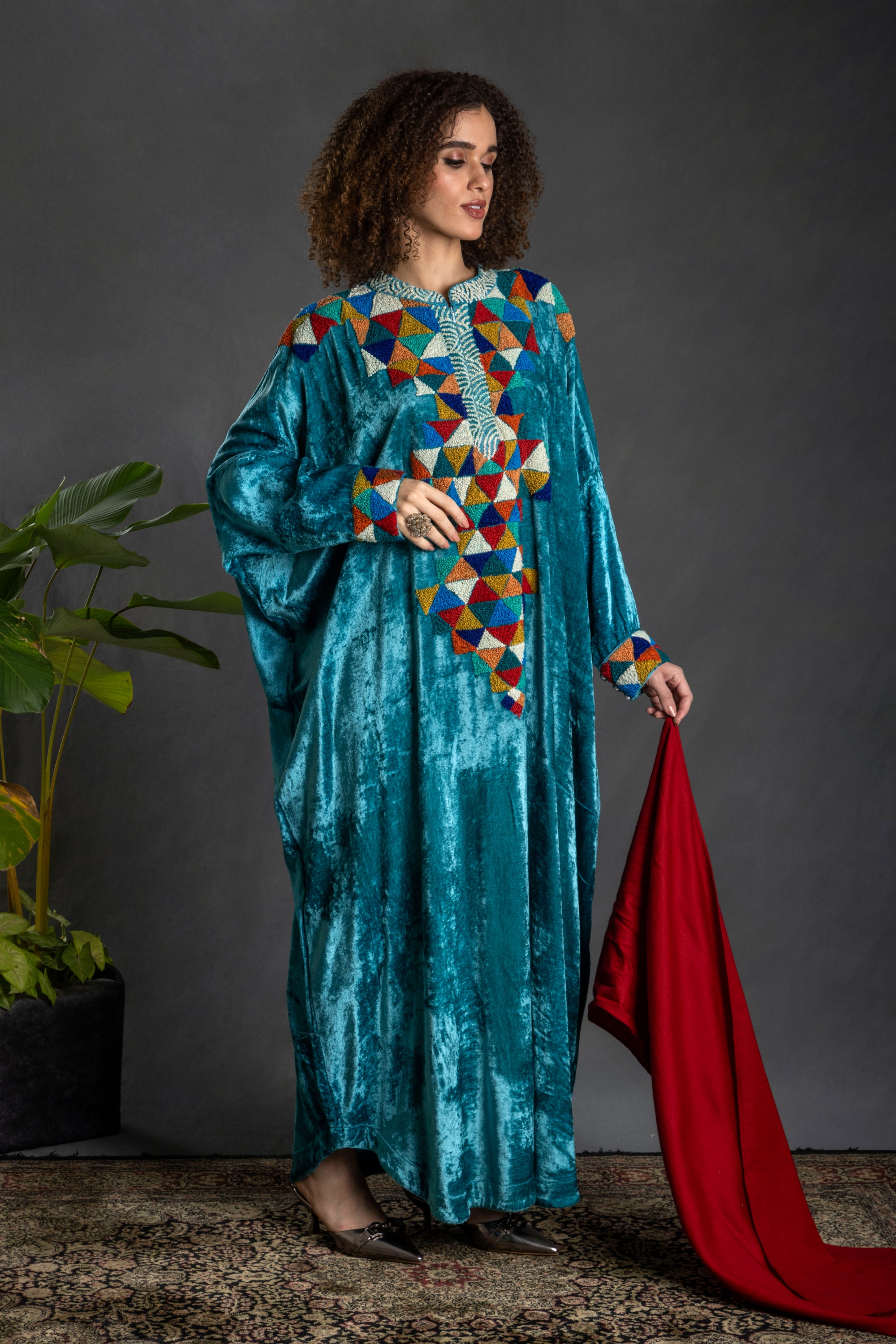 Ghadir Embroidered Jalabiya