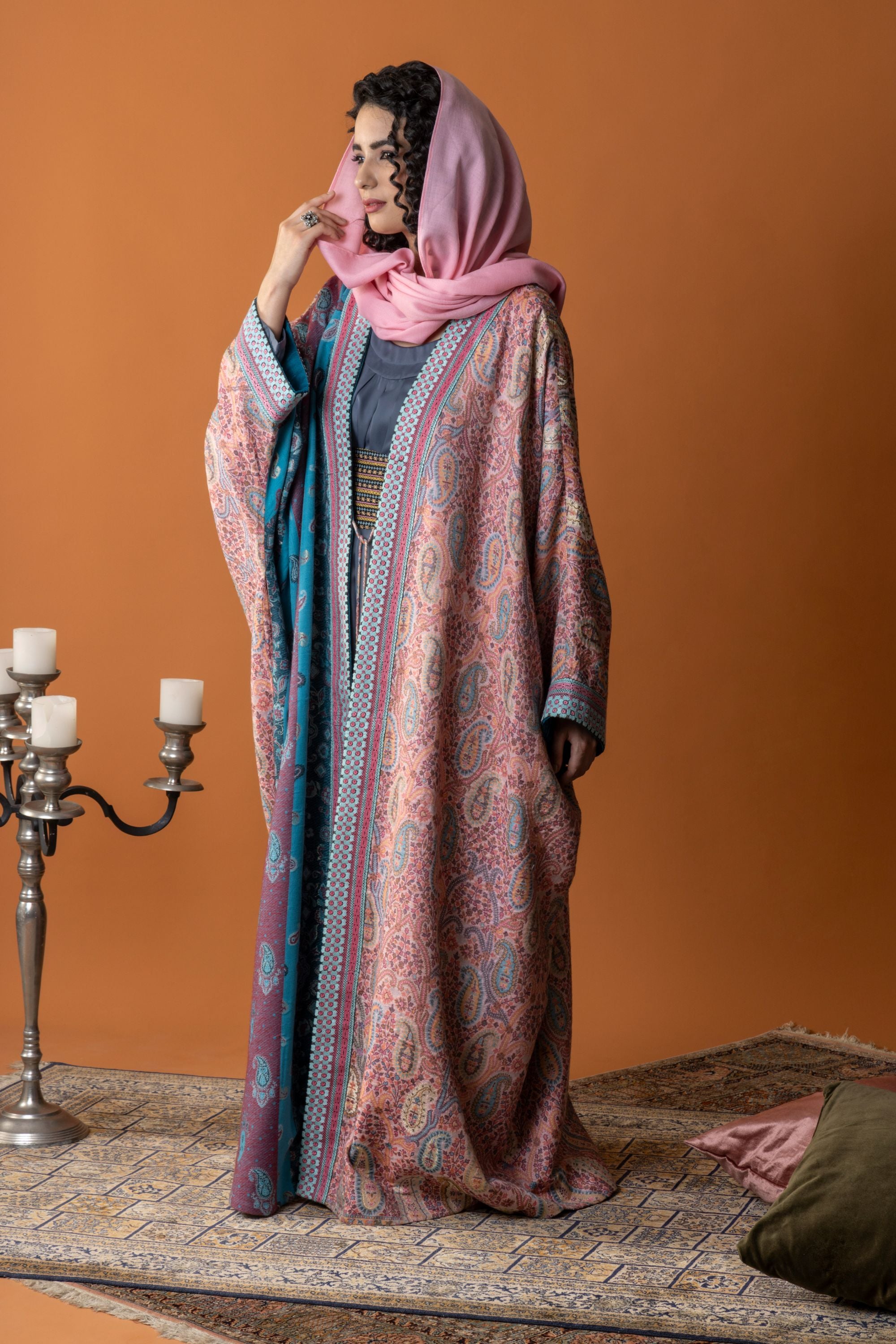 Balqis Embroidered Abaya