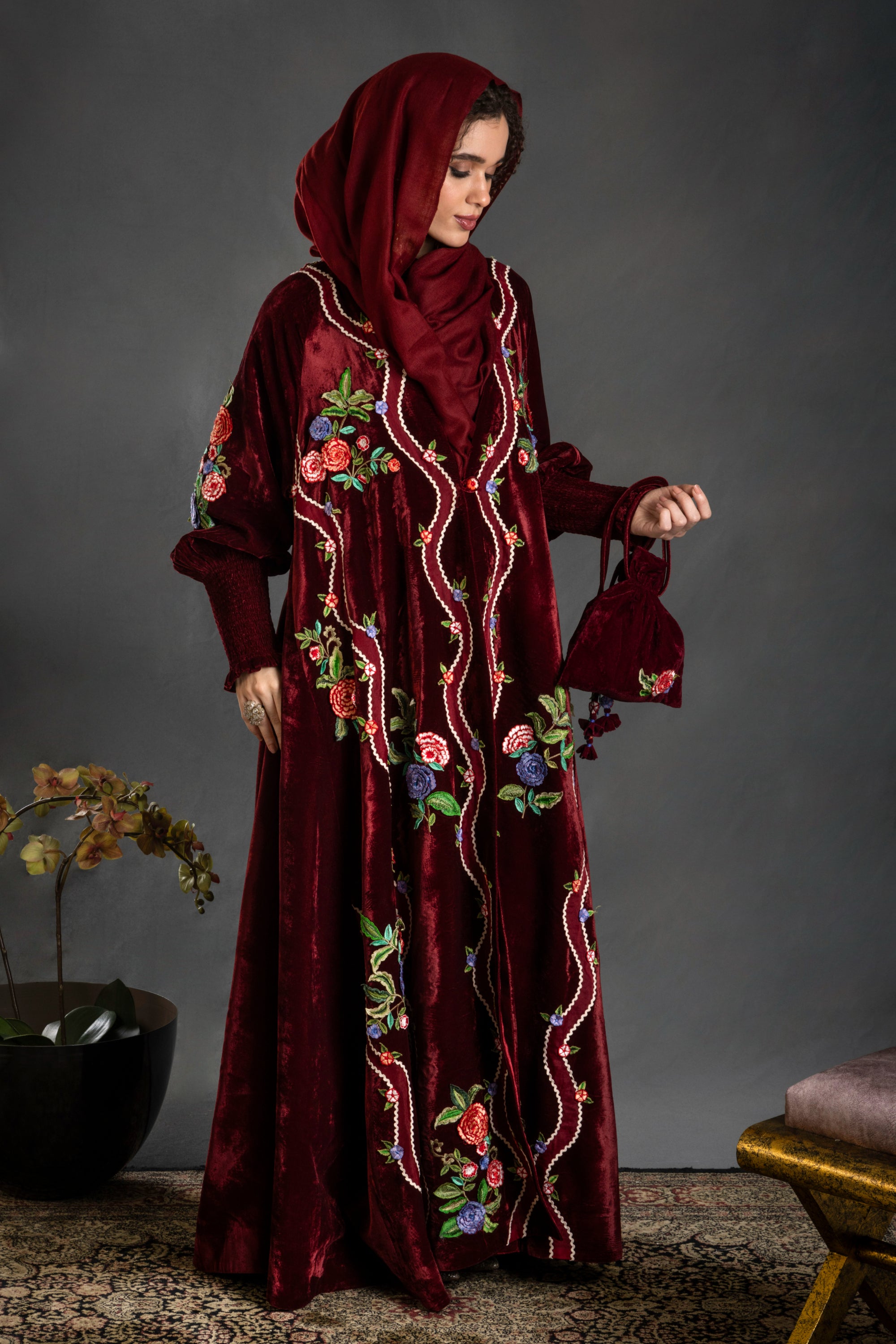 Akilah Embroidered Abaya