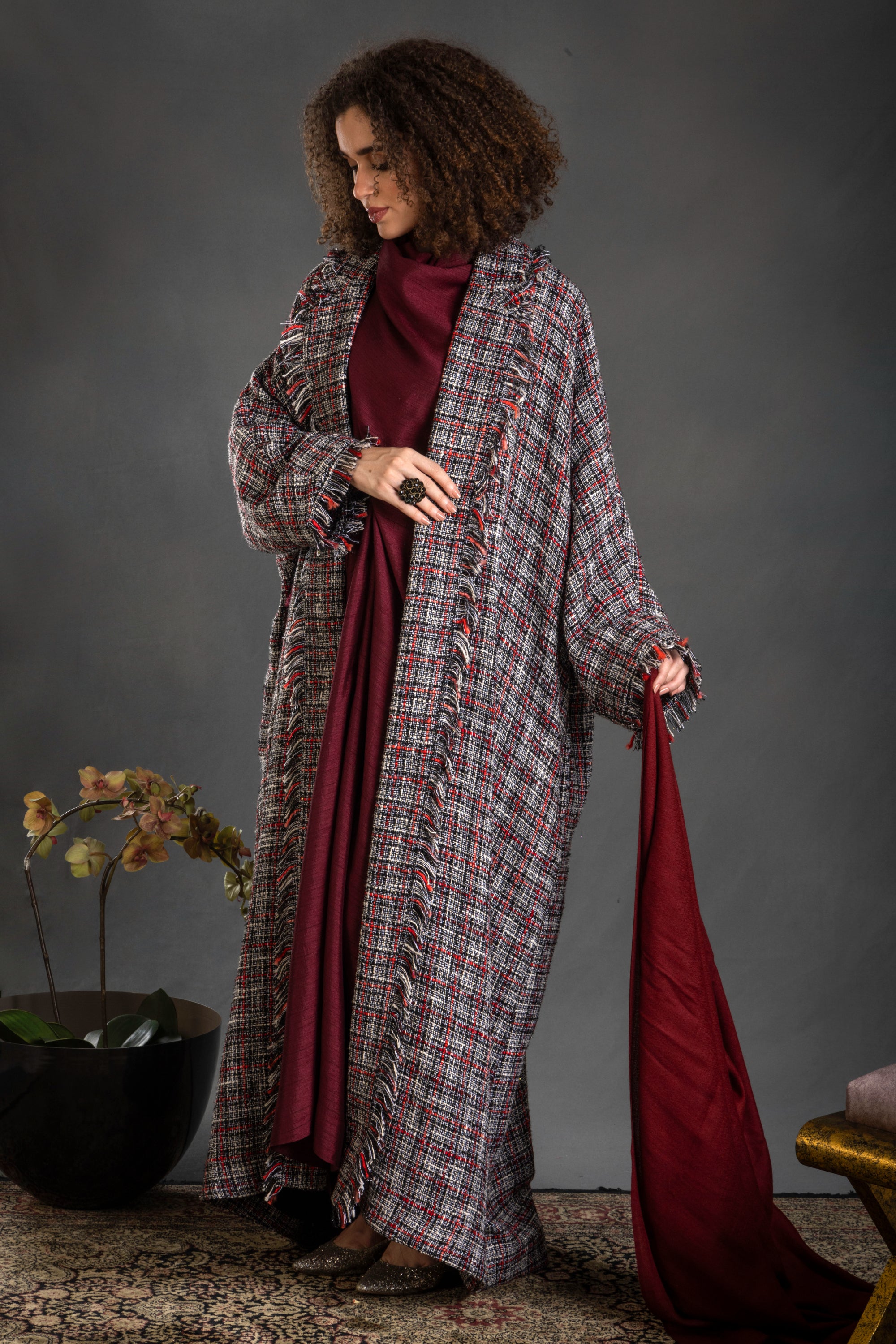 Najiya Raw Edge Style Abaya