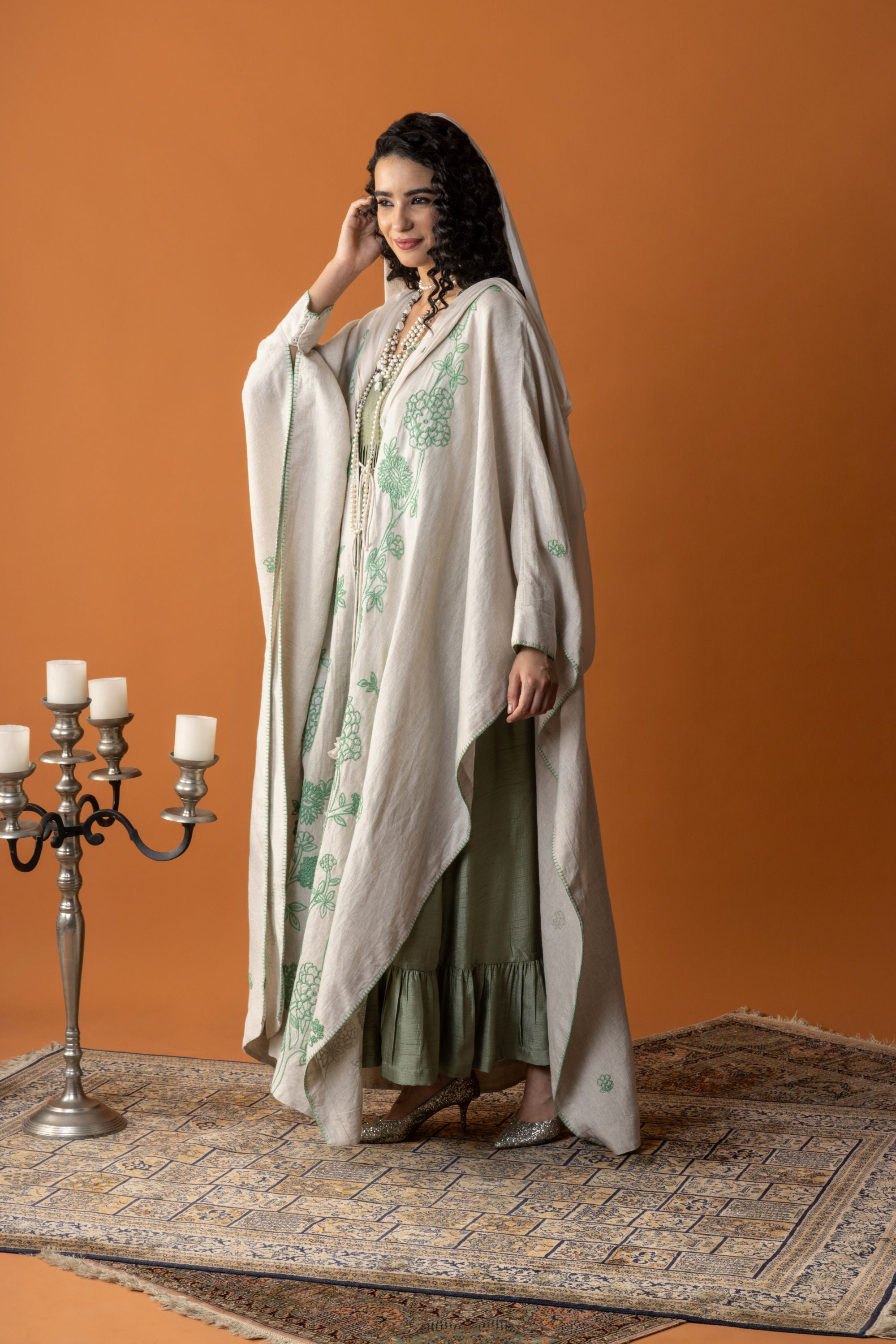 Laleh Embroidered Abaya Cape Set