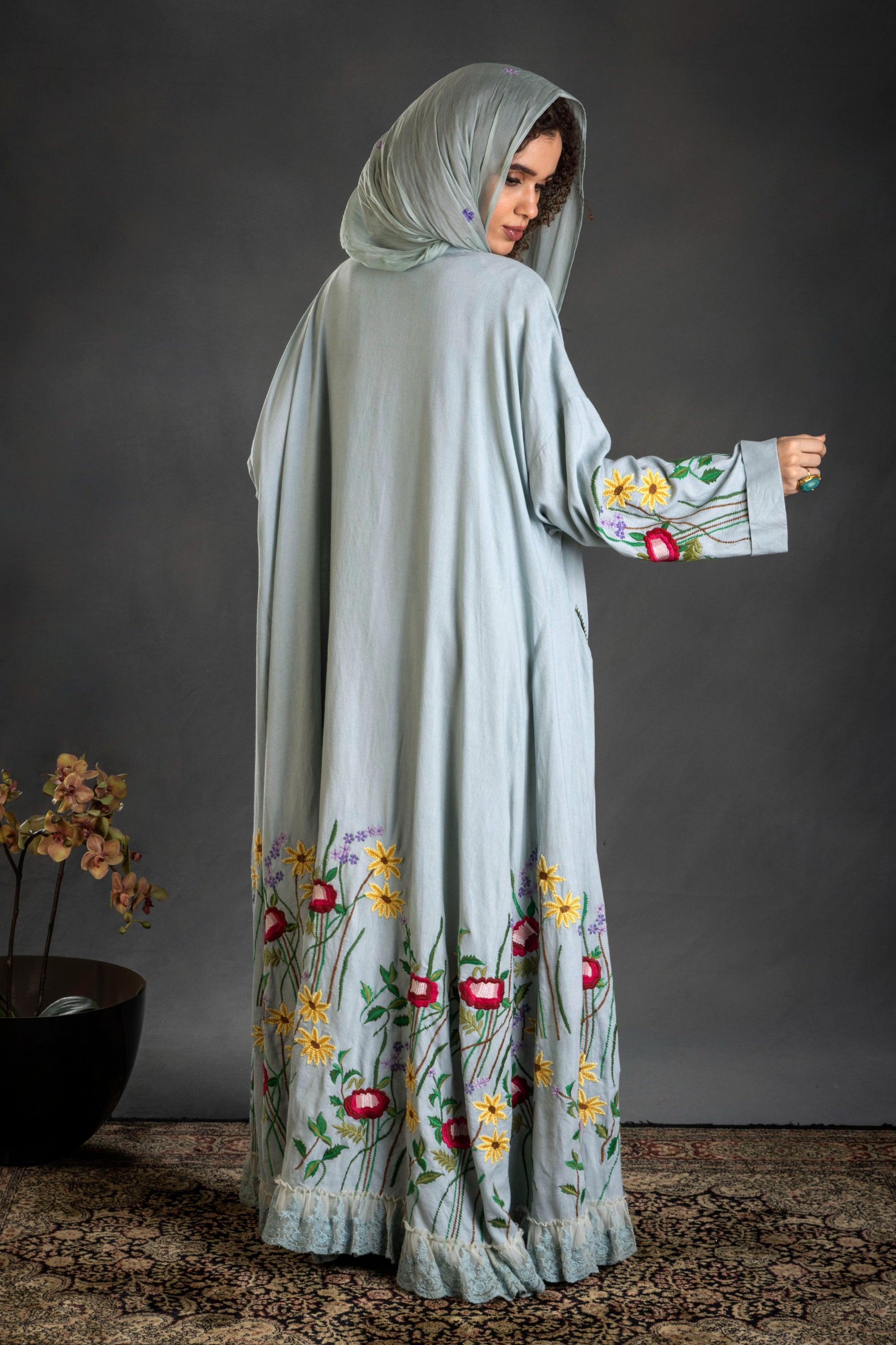 Afnan Embroidered Abaya