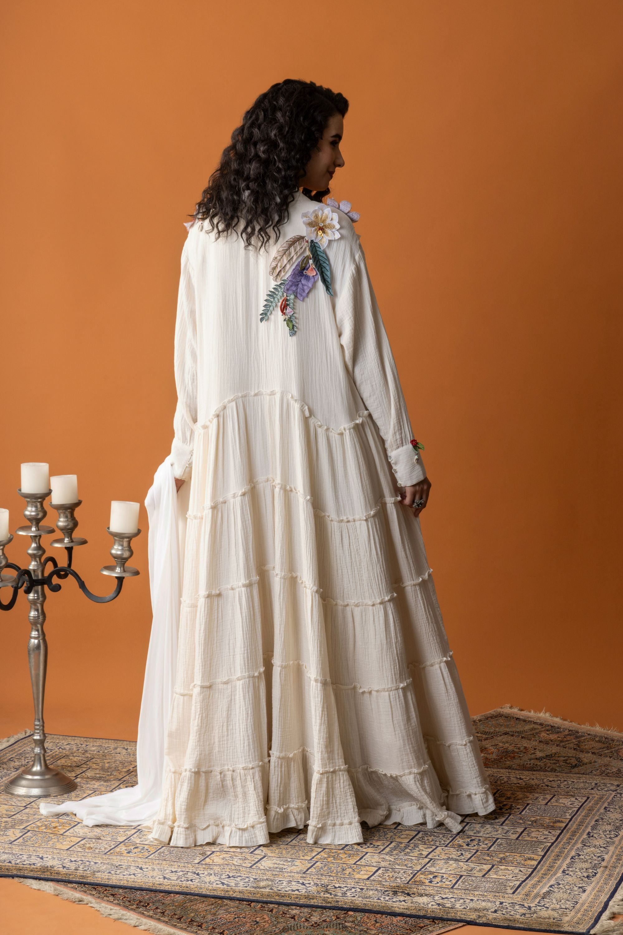 Fala Embroidered Abaya