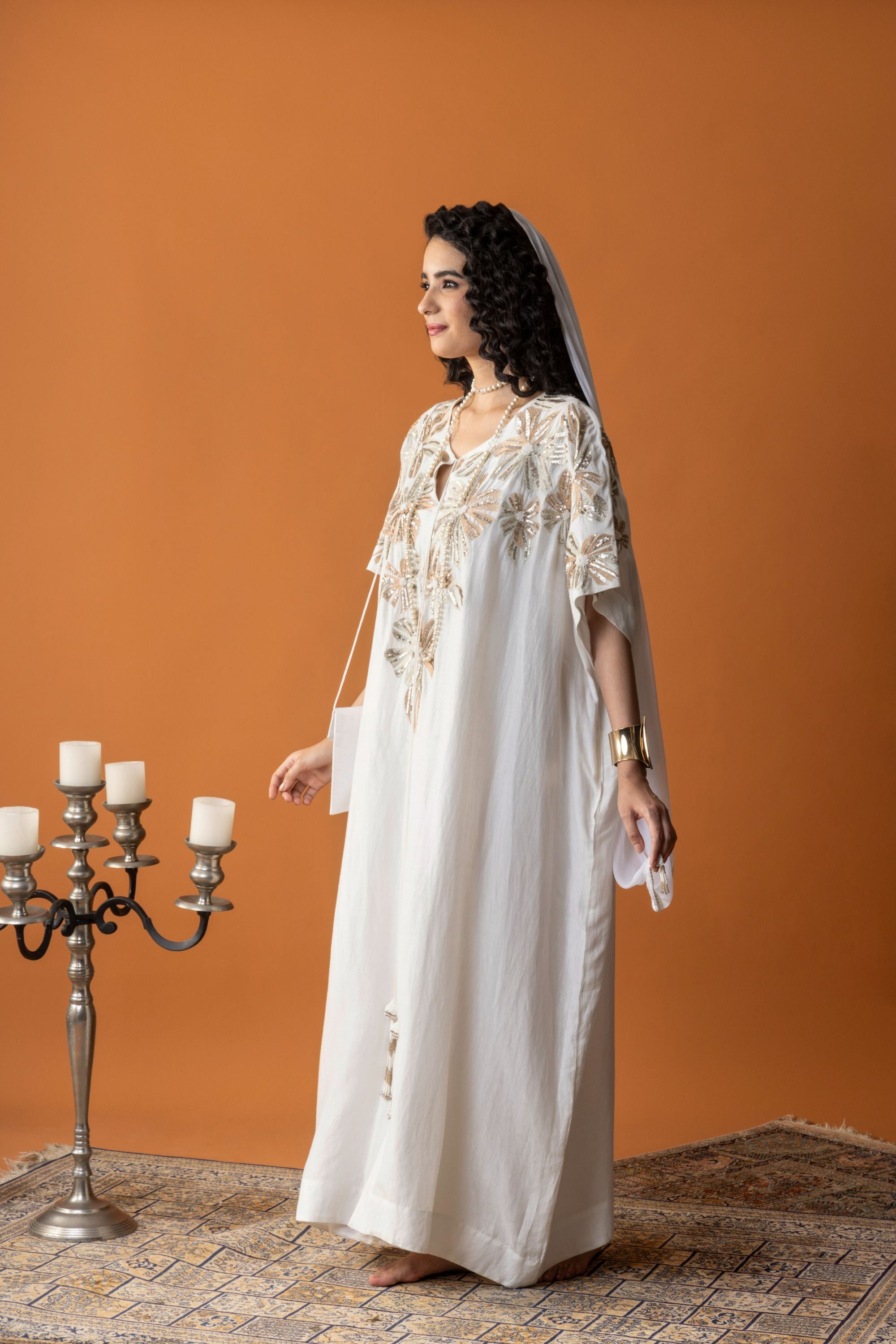 Firyal Embroidered Jalabiya with Embellishment