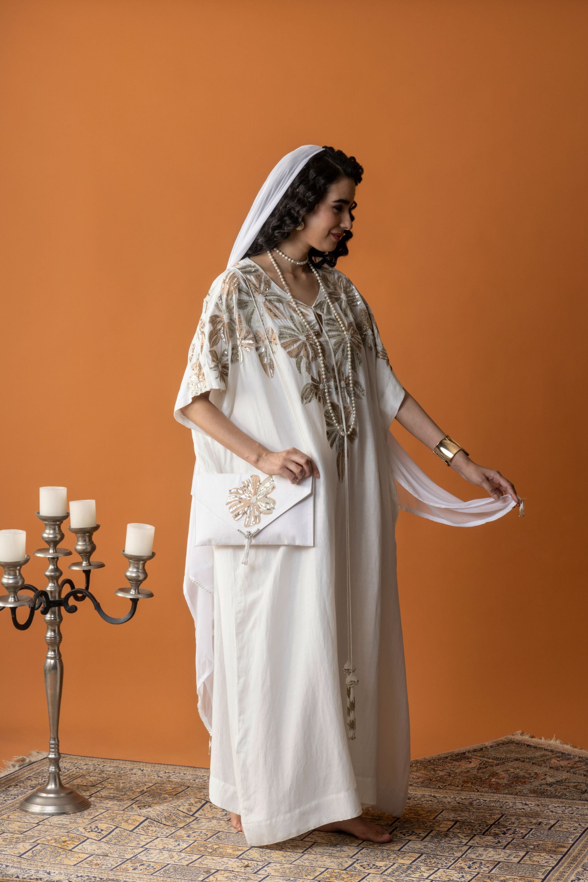 Firyal Embroidered Jalabiya with Embellishment