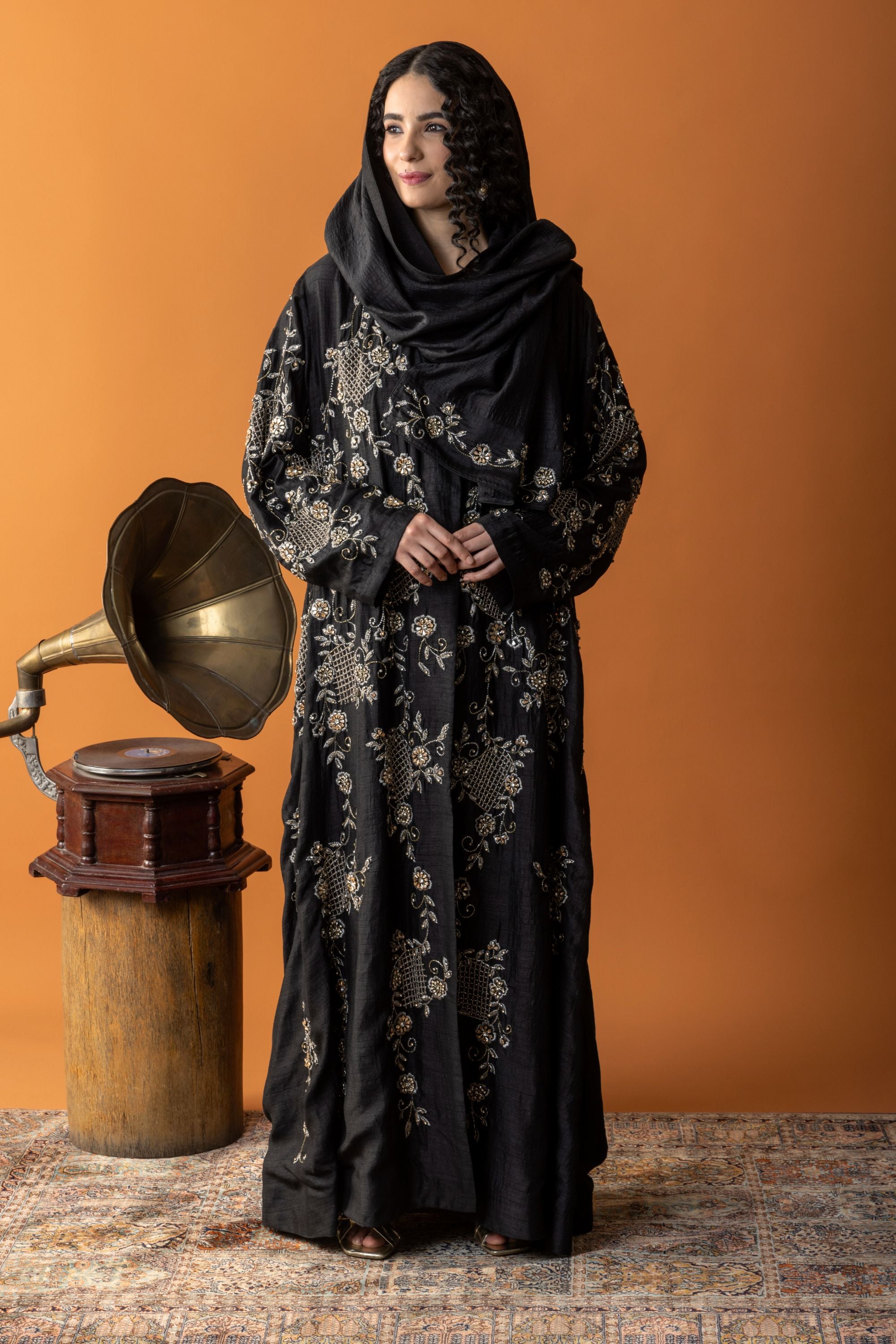 Aaerin Embellished Abaya