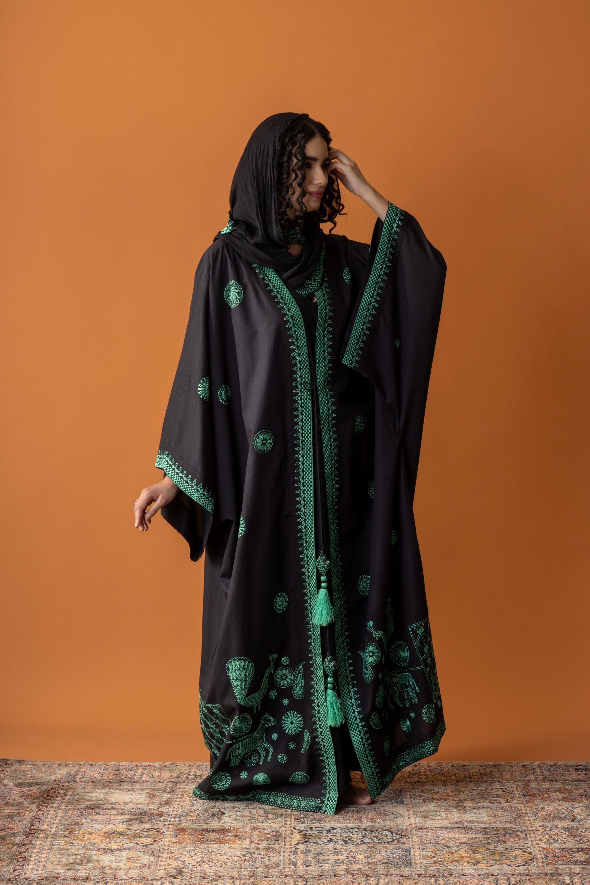 Nafeesa Embroidered Abaya