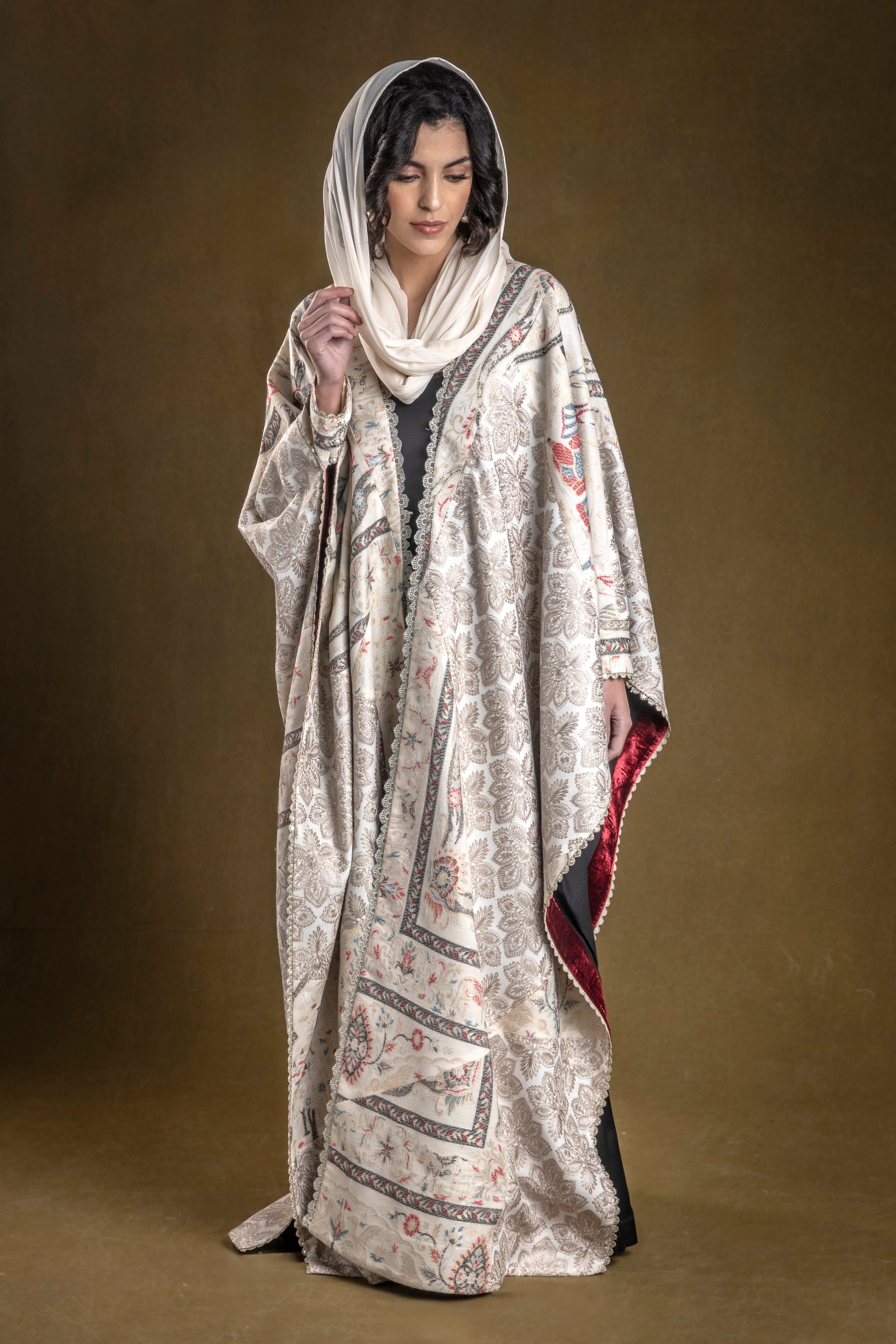 Hera Embroidered Abaya with Sheila