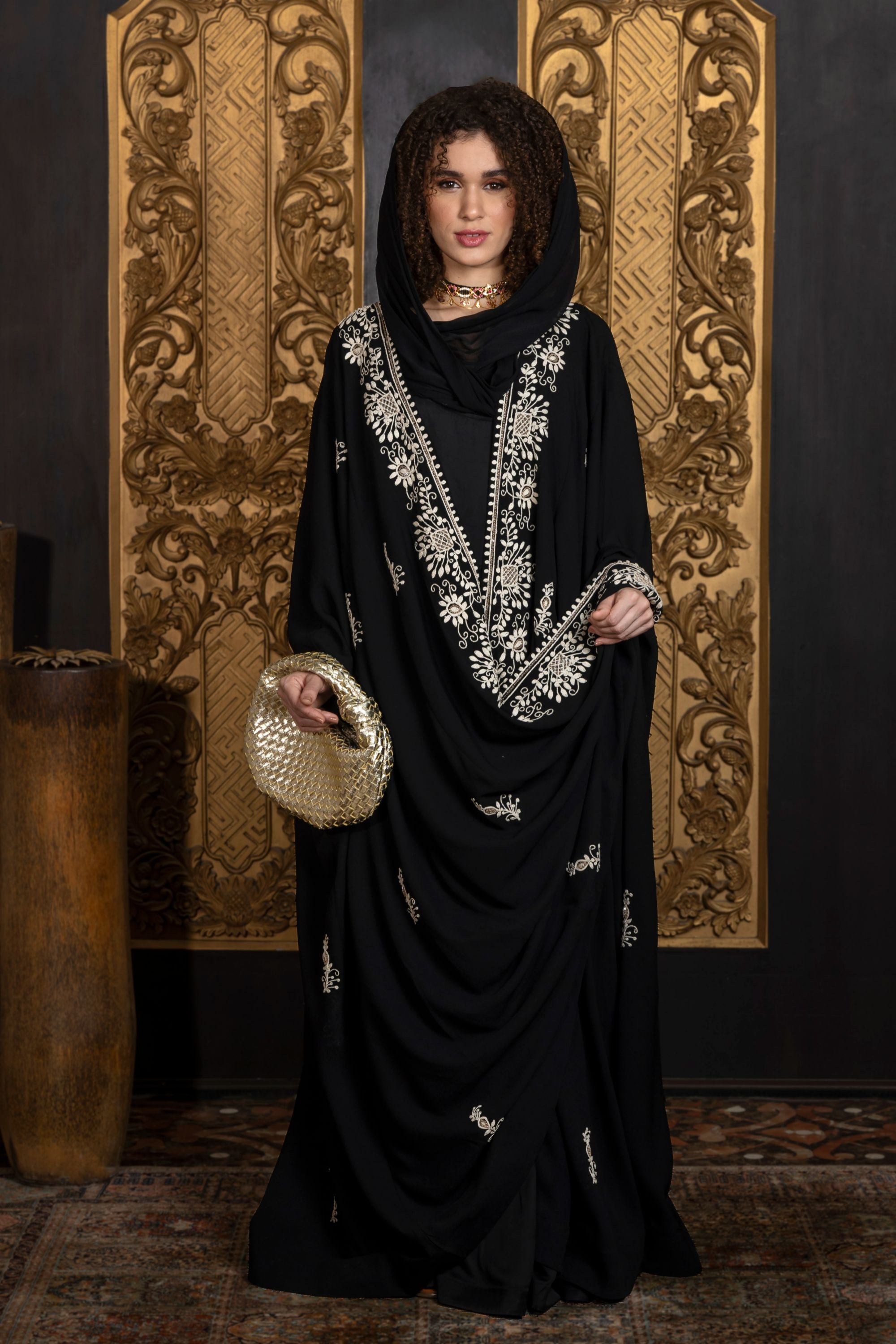 Maktoob Embroidered Abaya with Sheila