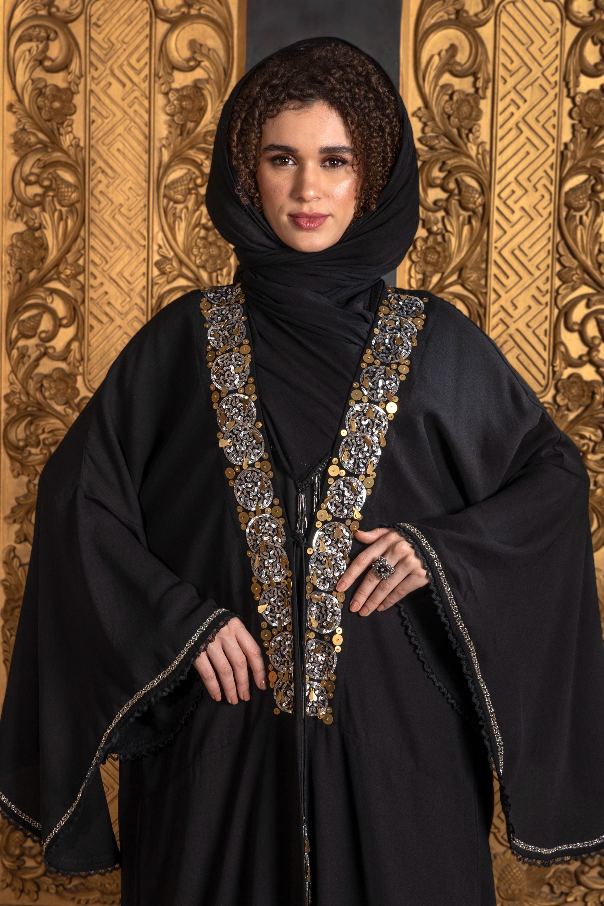 Aashiyana Embroidered Abaya with Sheila