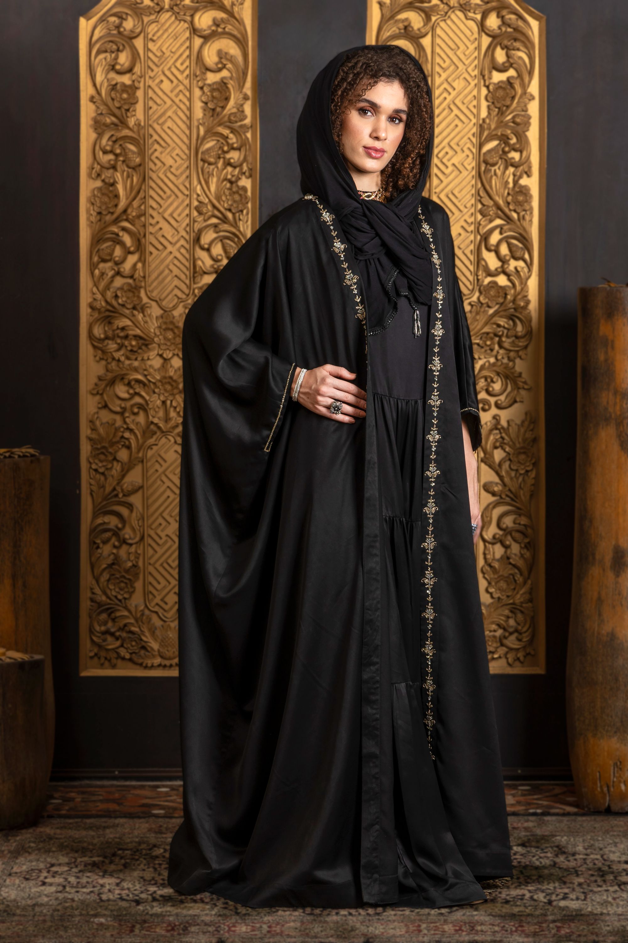 Alizah Embroidered Abaya with Sheila