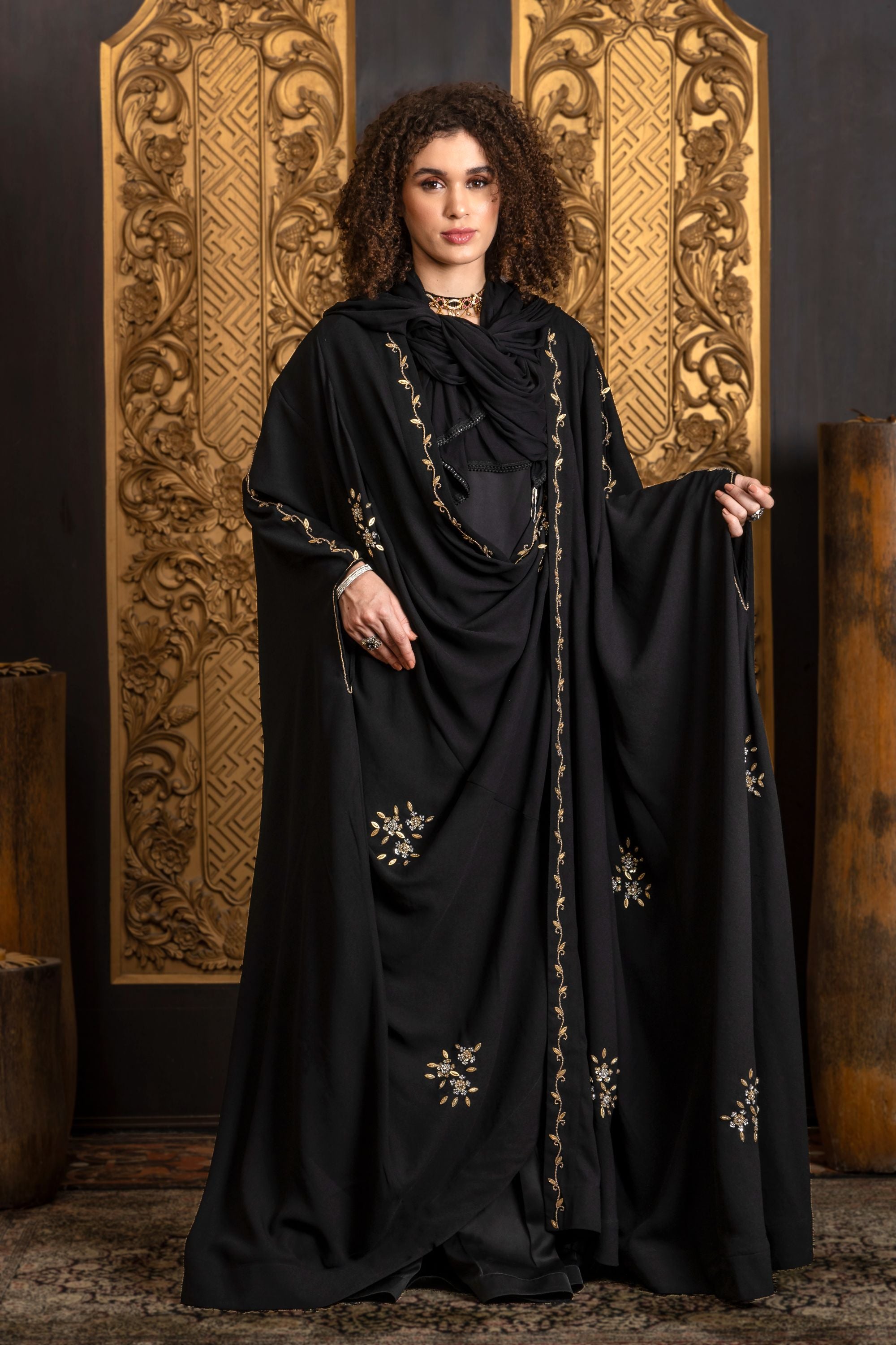 Darya Embroidered Abaya with Sheila