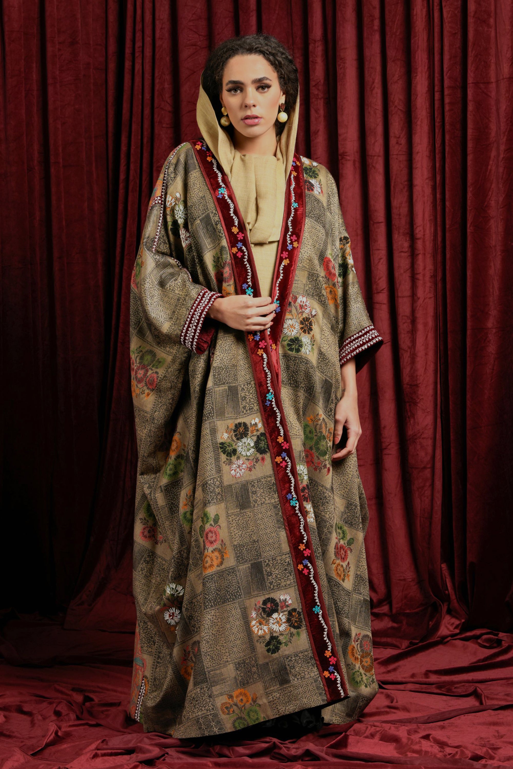 Sahira Abaya with Embroidery