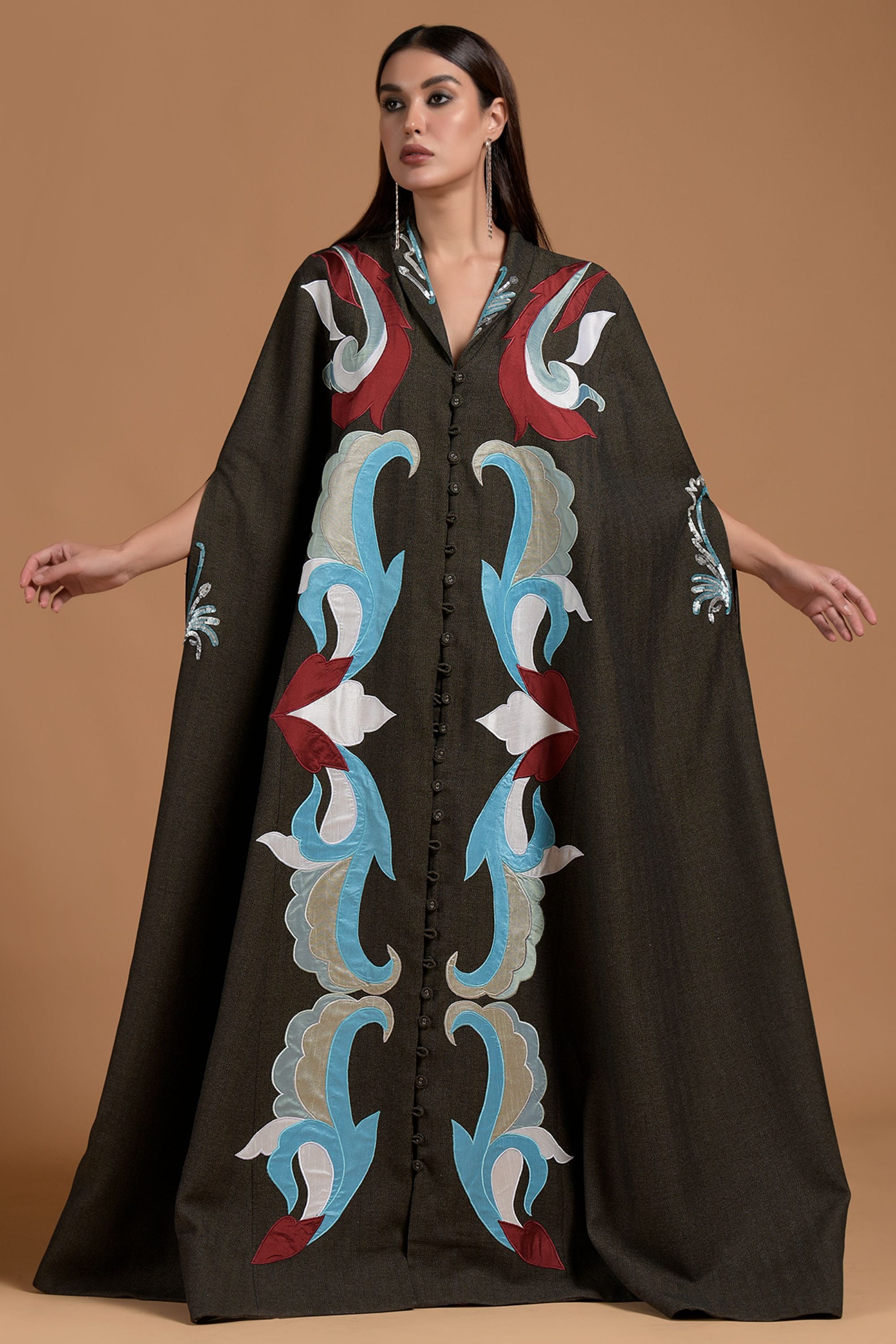 Ashiyana Embroidered Cape with Patch