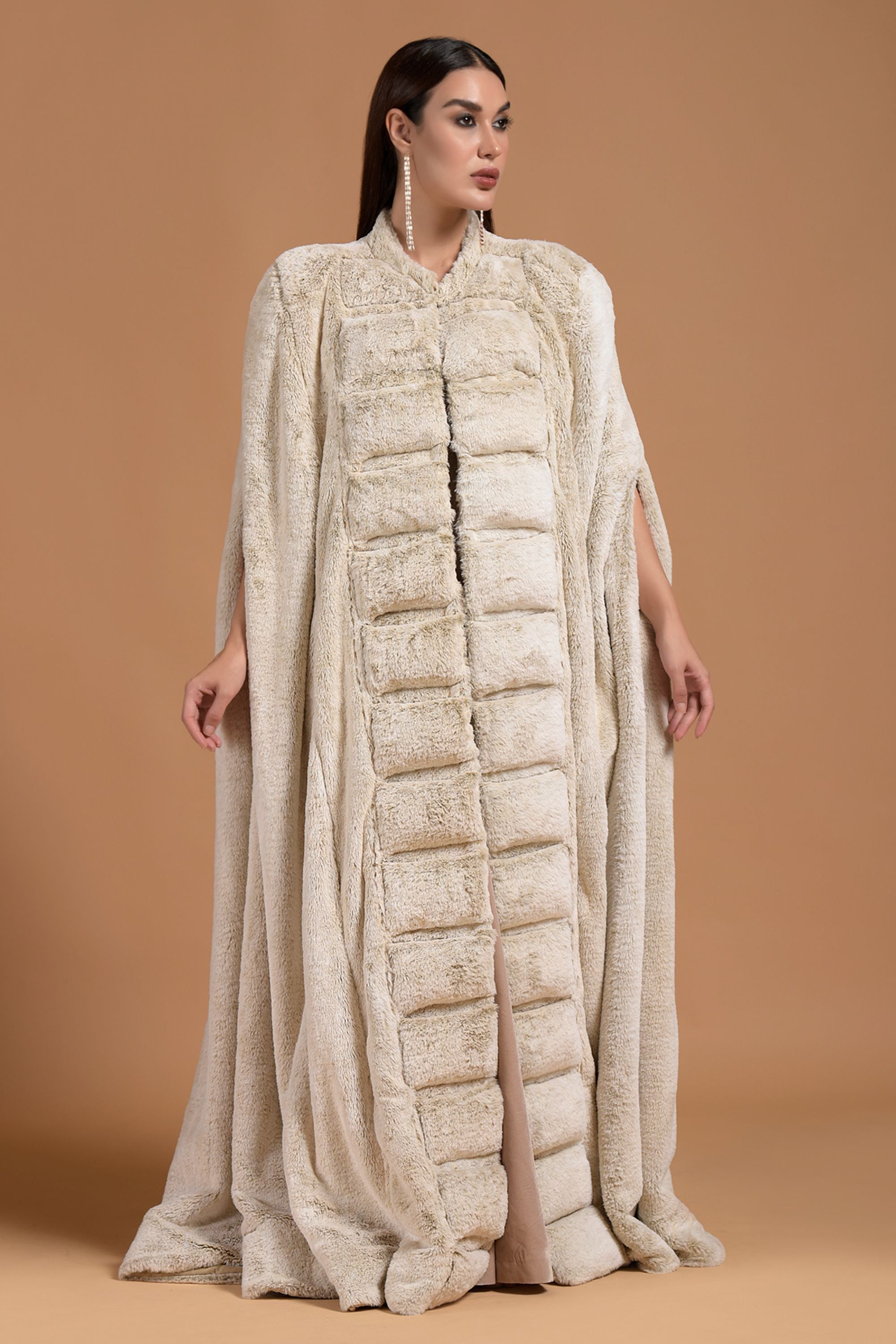 Aadia Abaya with Fur