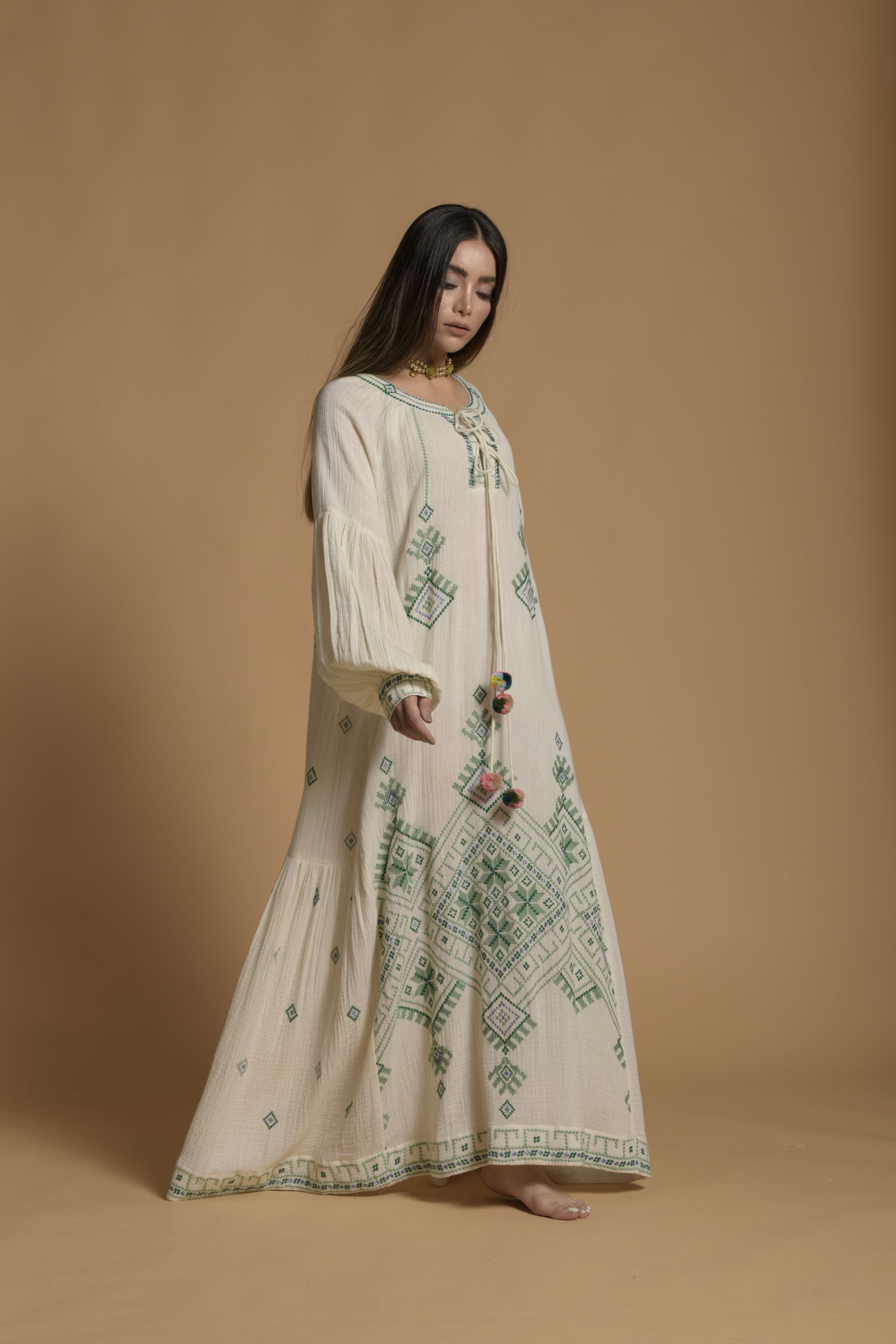 Nabila Embroidered Jalabiya