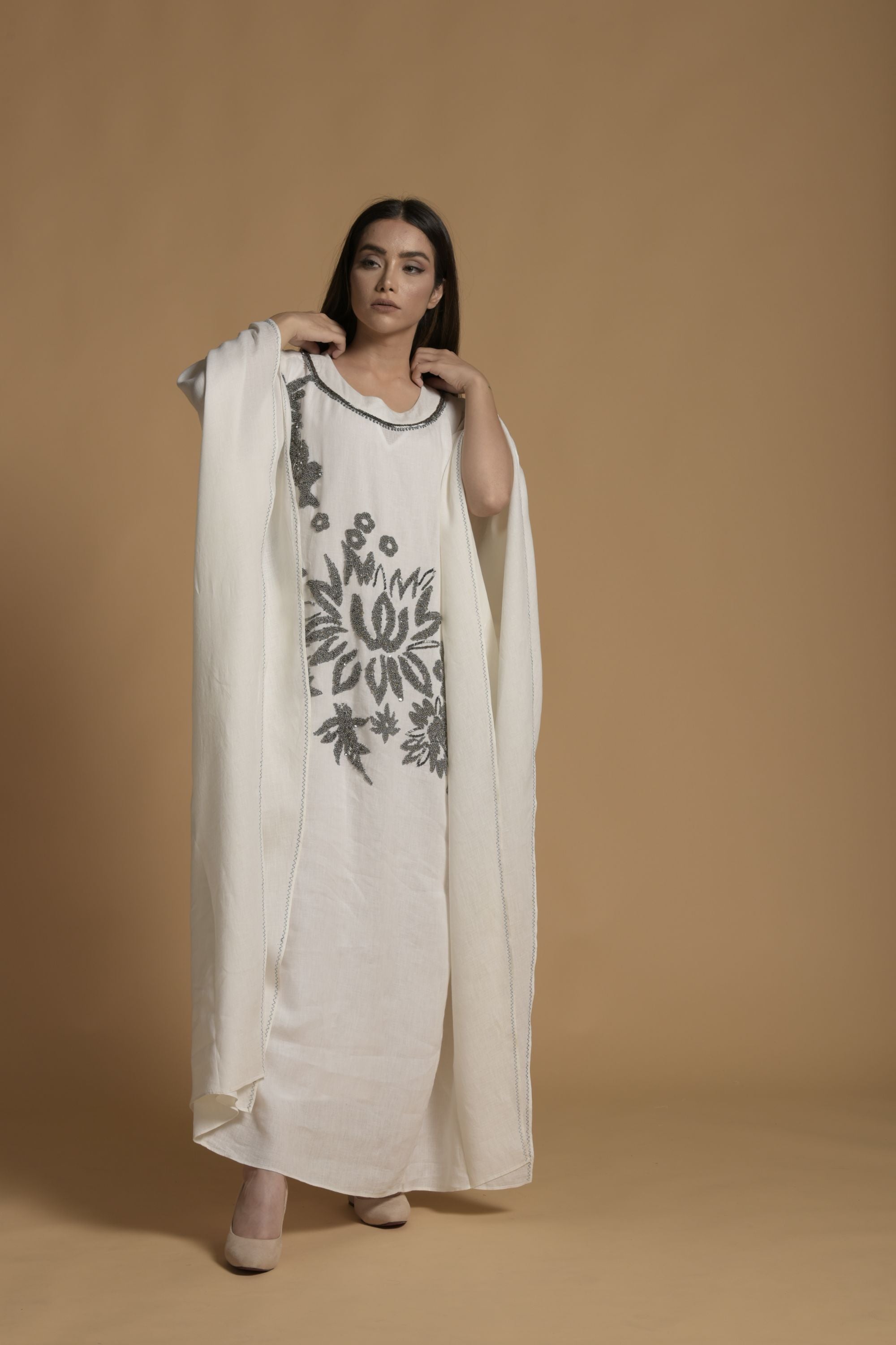 Ahaana Embellished Jalabiya with Inner Cotton Cami