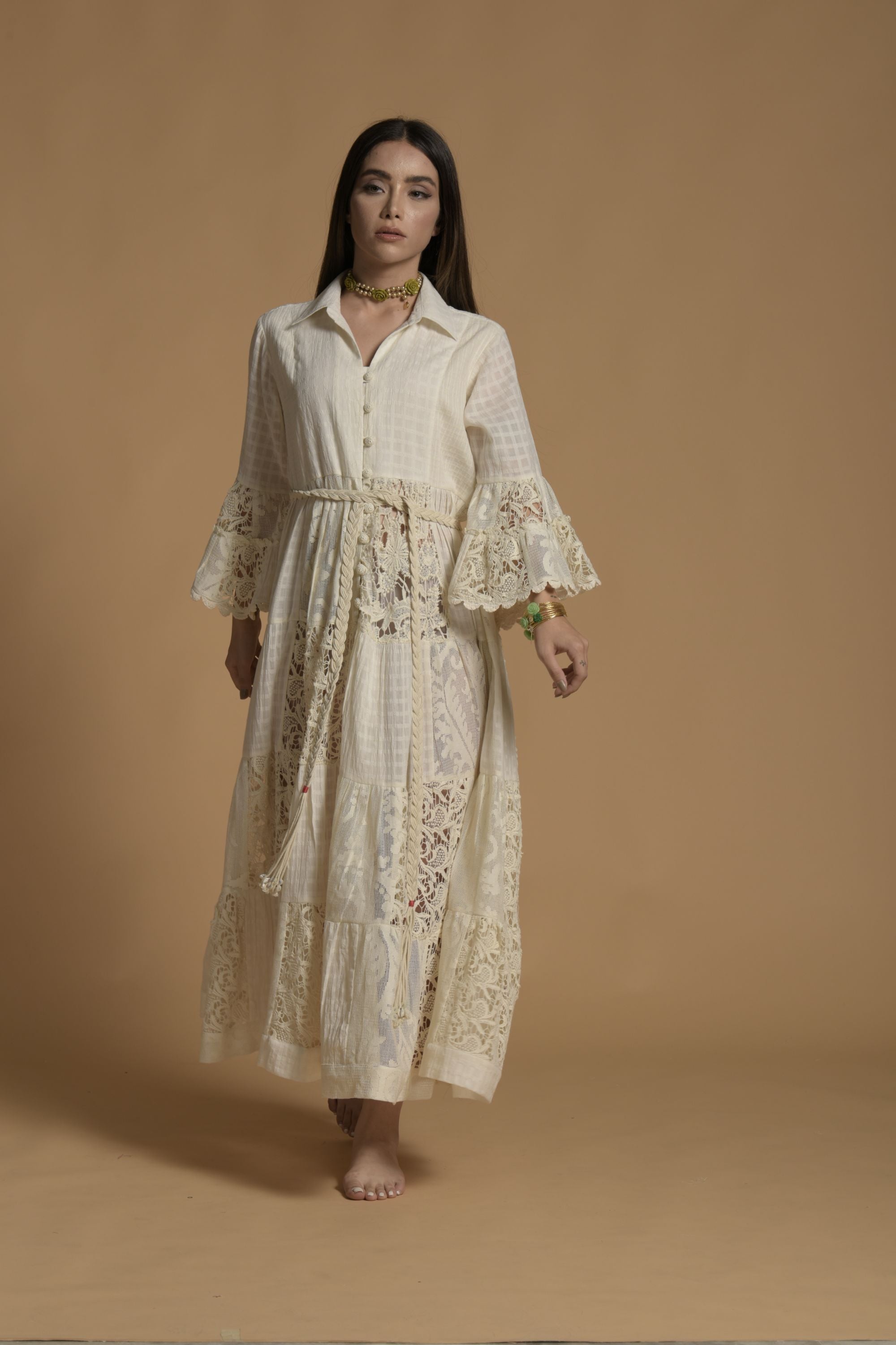 Zaini Jalabiya with Patch Lace Work