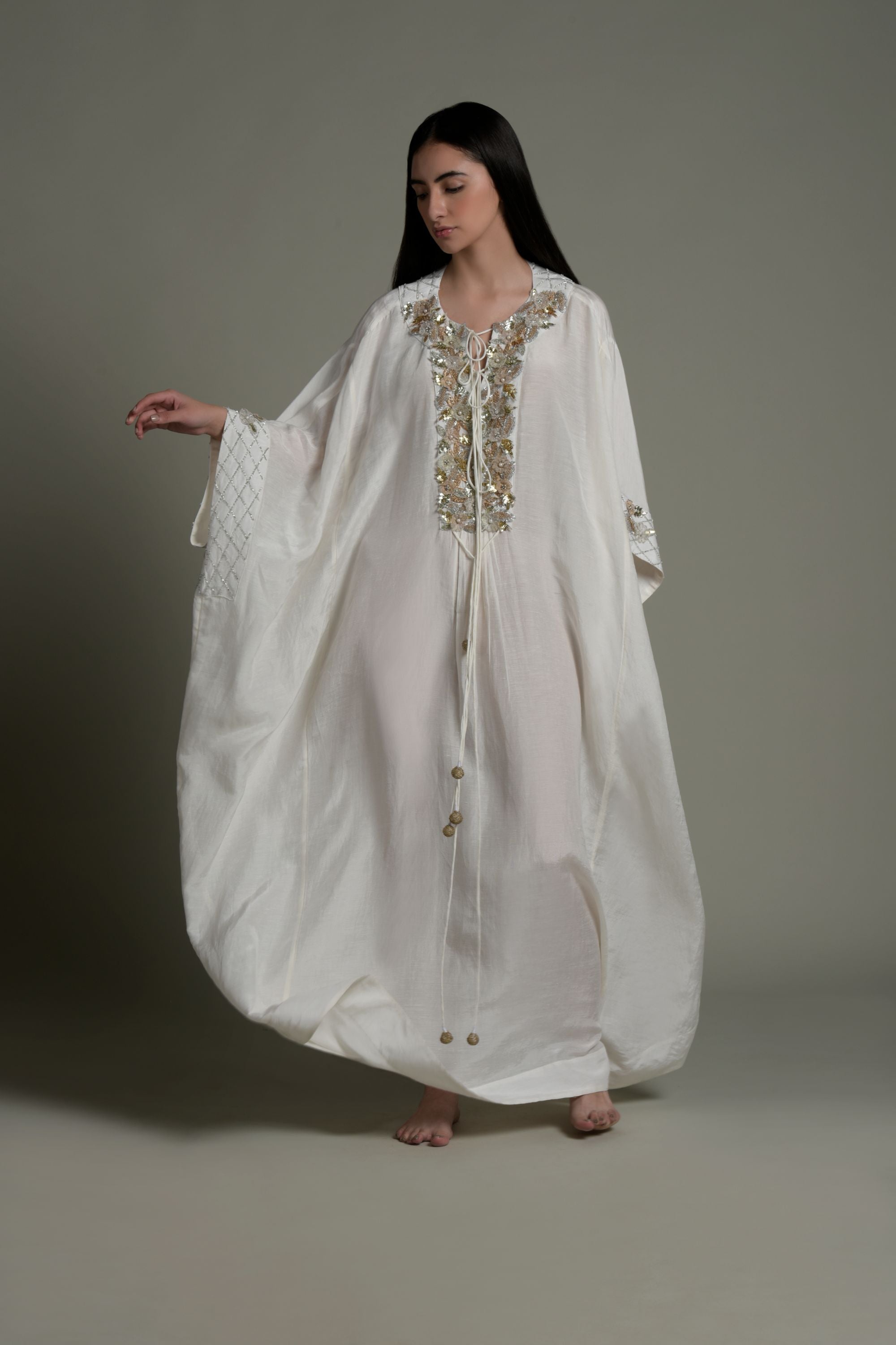 Vida Embellished & Embroidered Jalabiya with Inner Cotton Cami