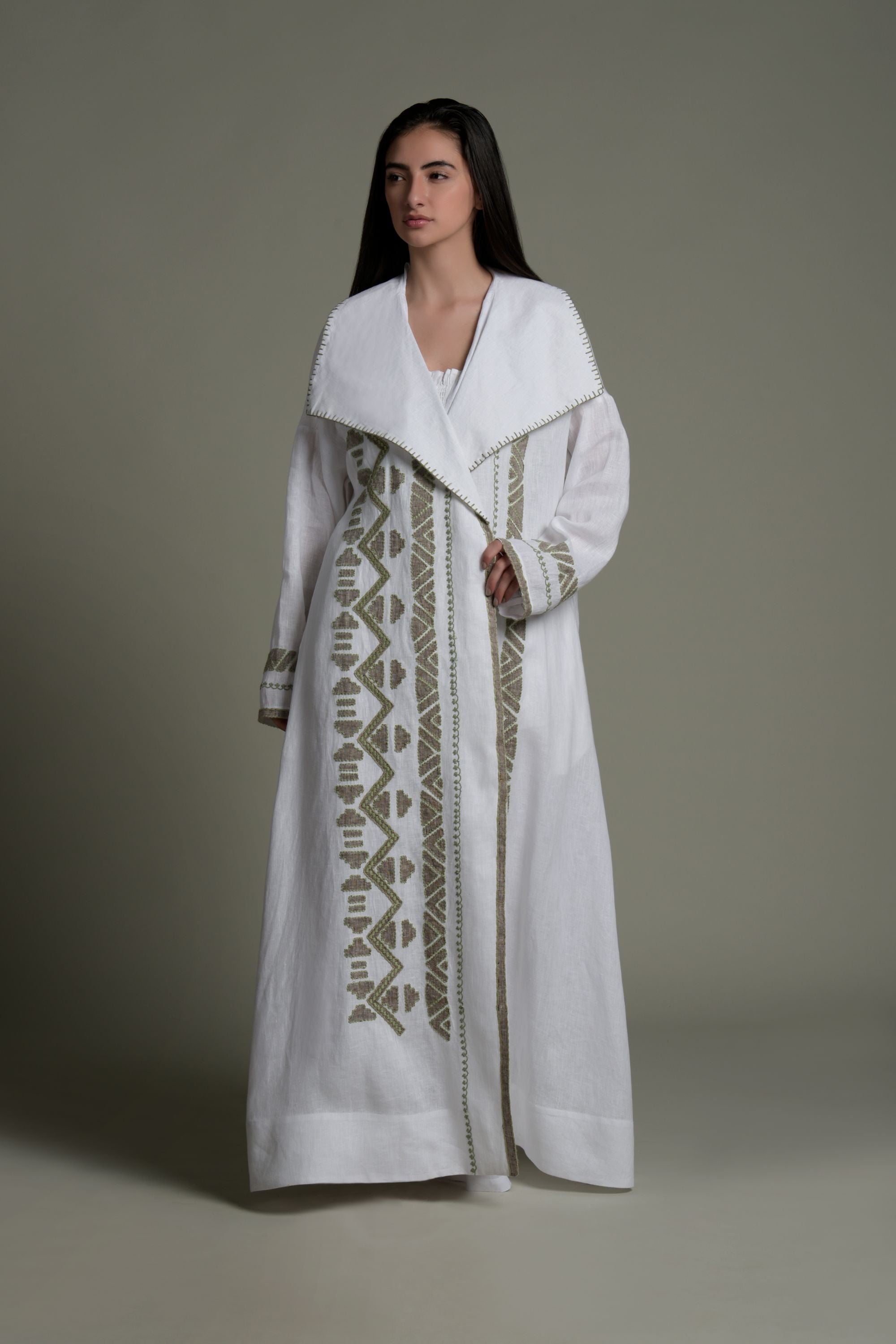 Fajr Embroidered Abaya