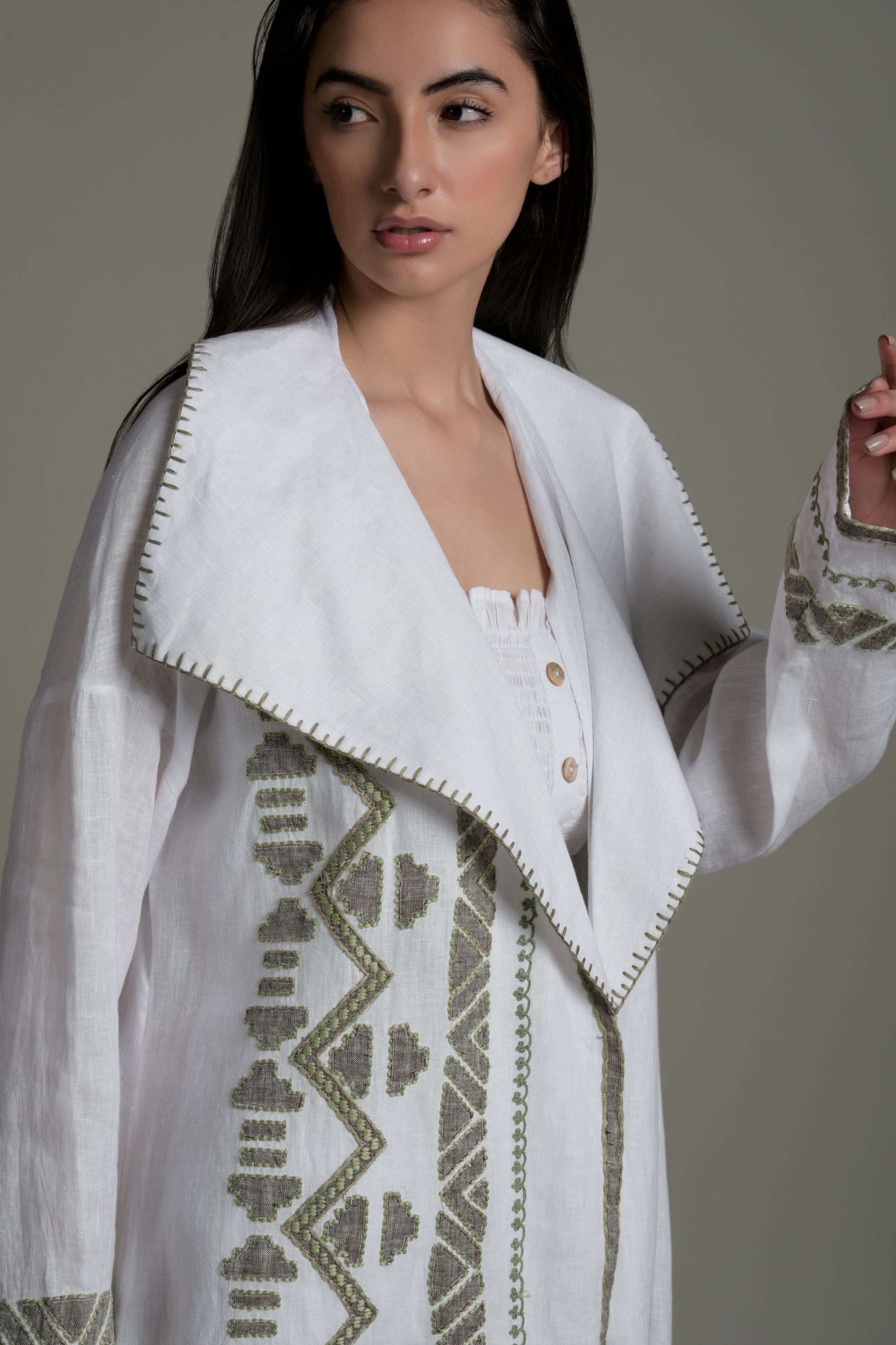 Fajr Embroidered Abaya