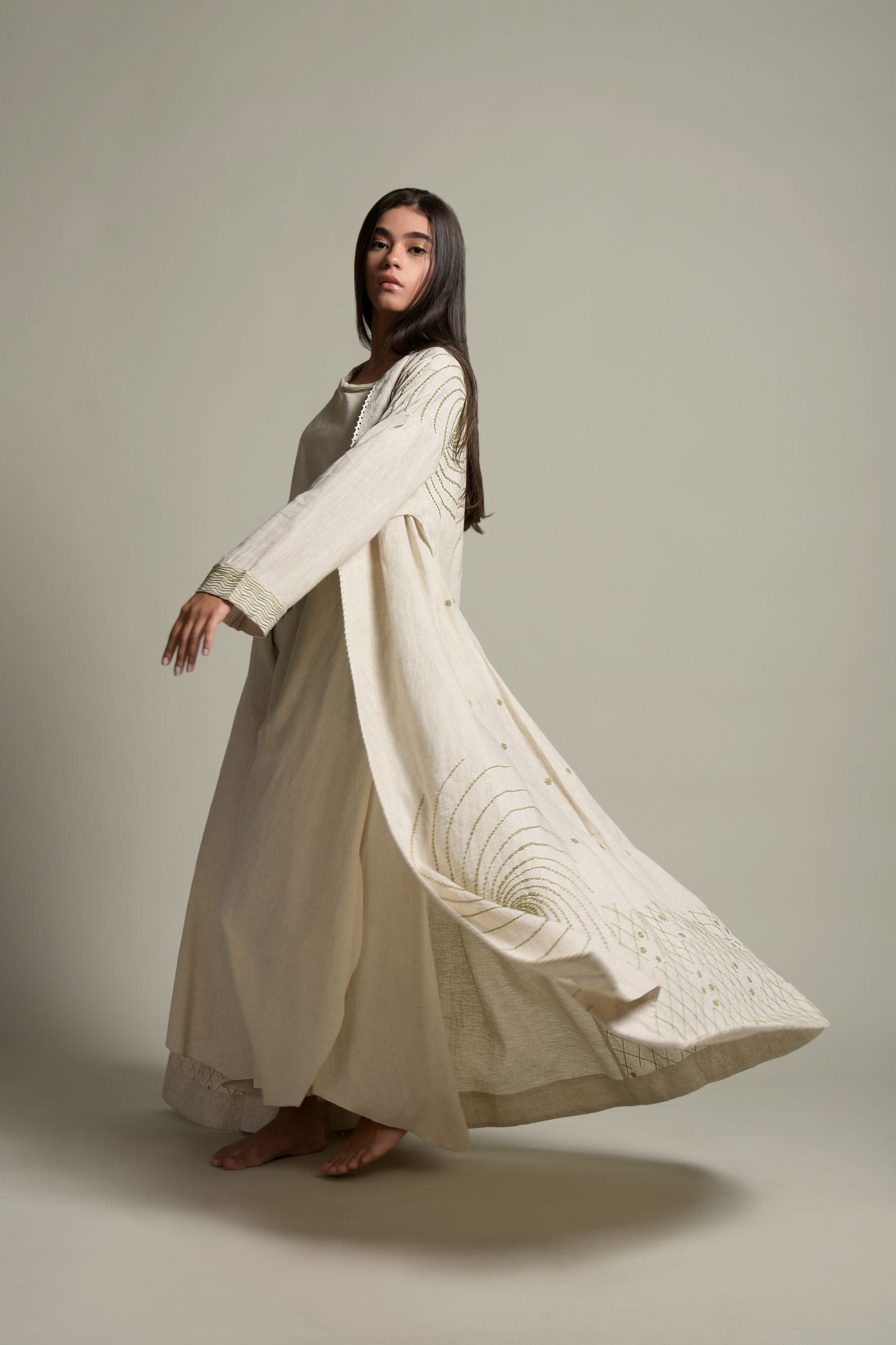 Farzin Embroidered Abaya