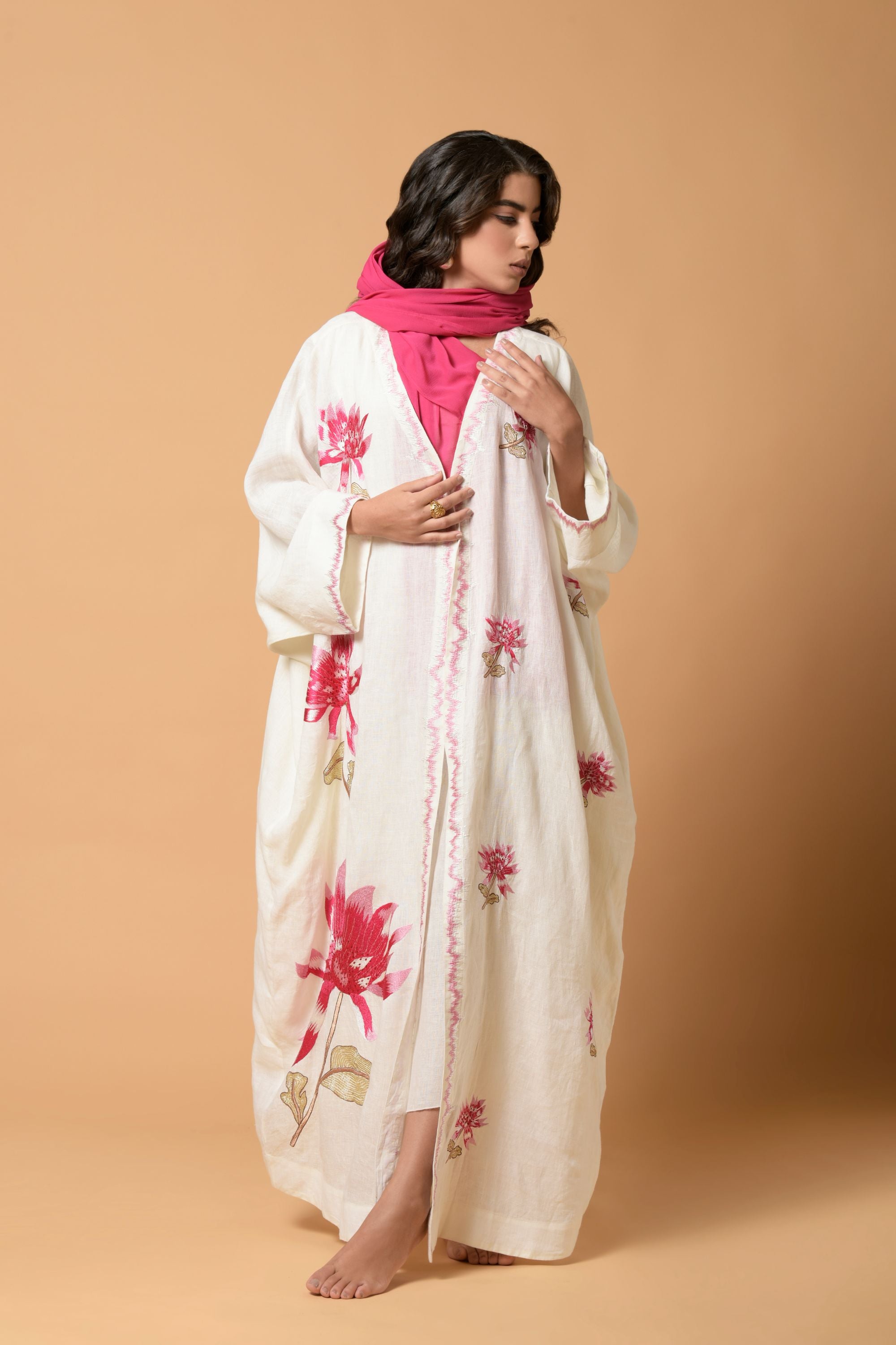 Noorie Petal Abaya