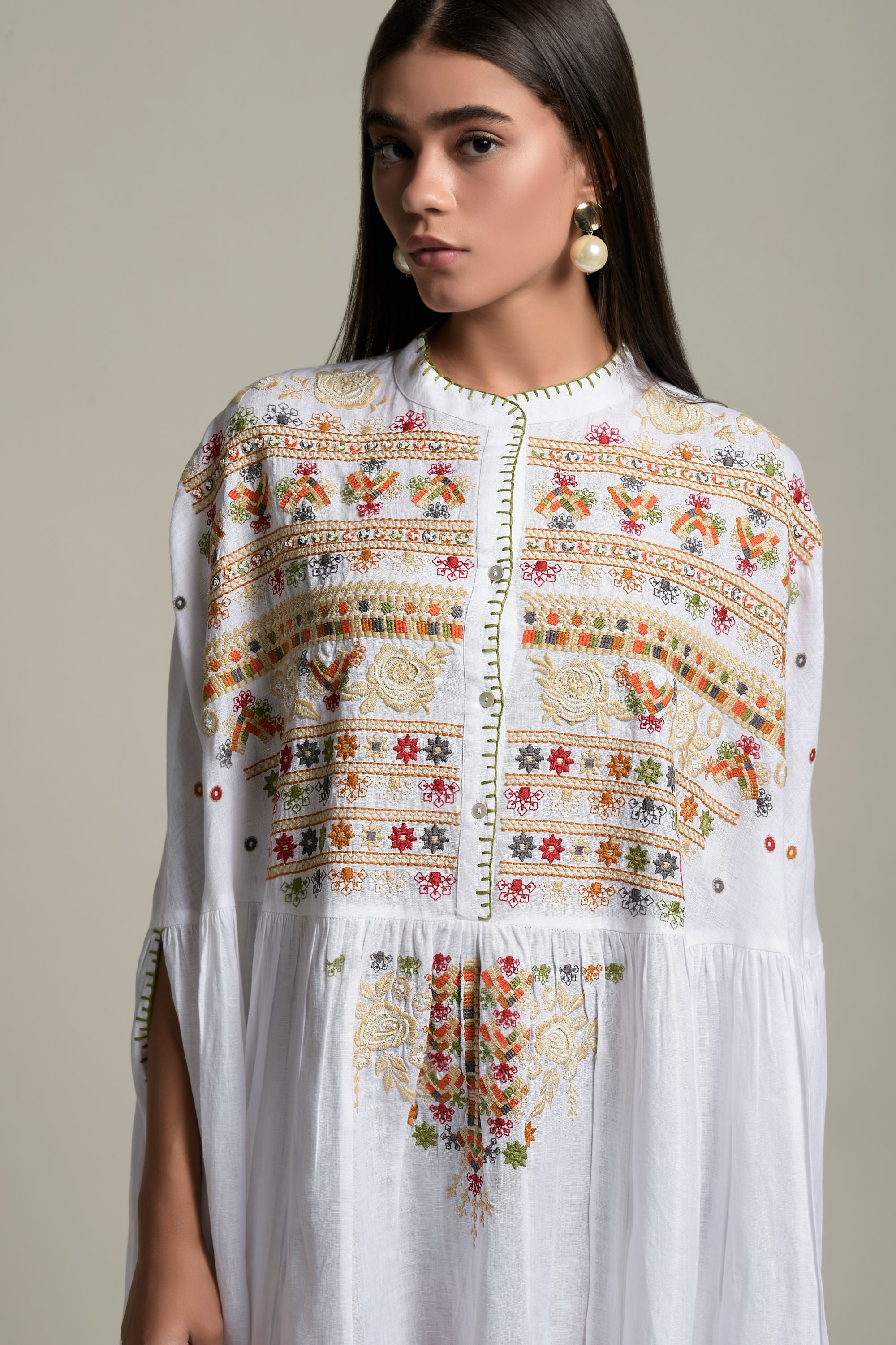 Liza Embellished & Embroidered Jalabiya Cape