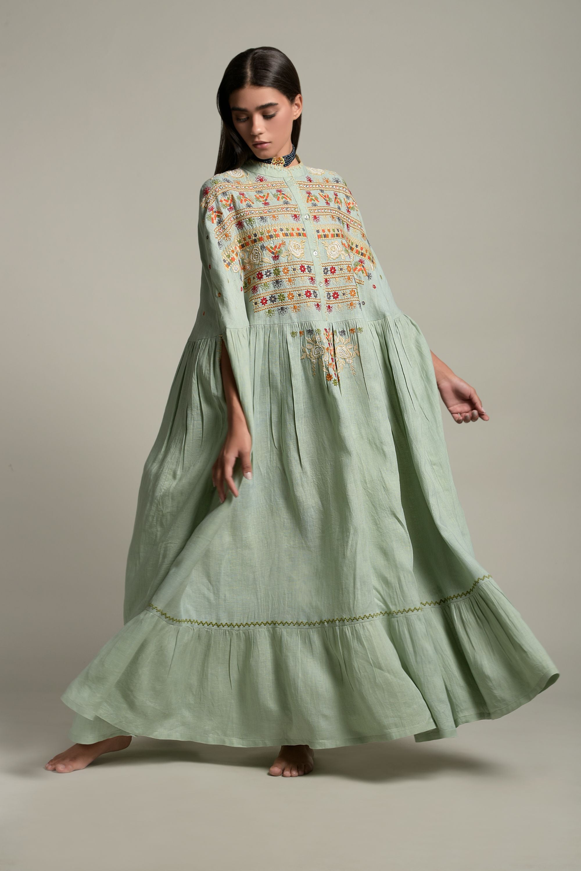 Rukhsar Embellished & Embroidered Jalabiya Cape