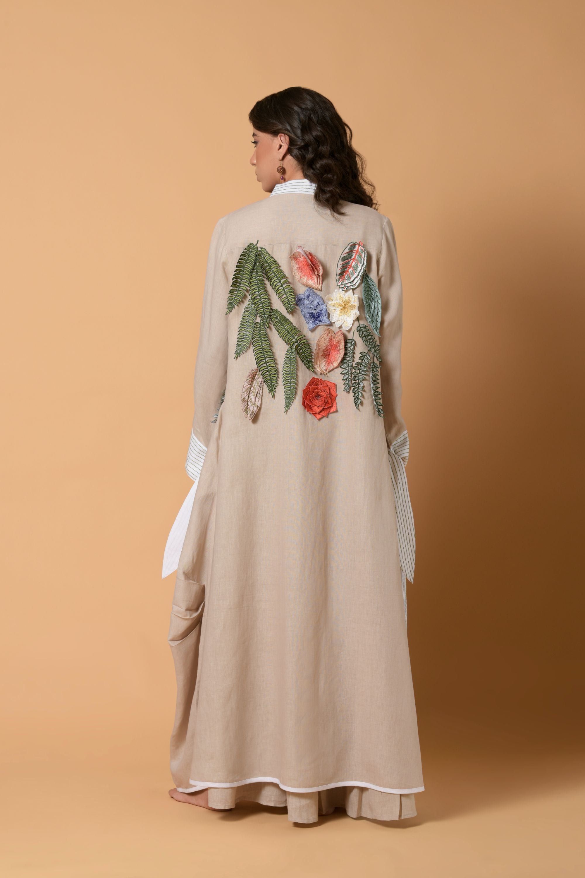 Inaya Blooming Abaya