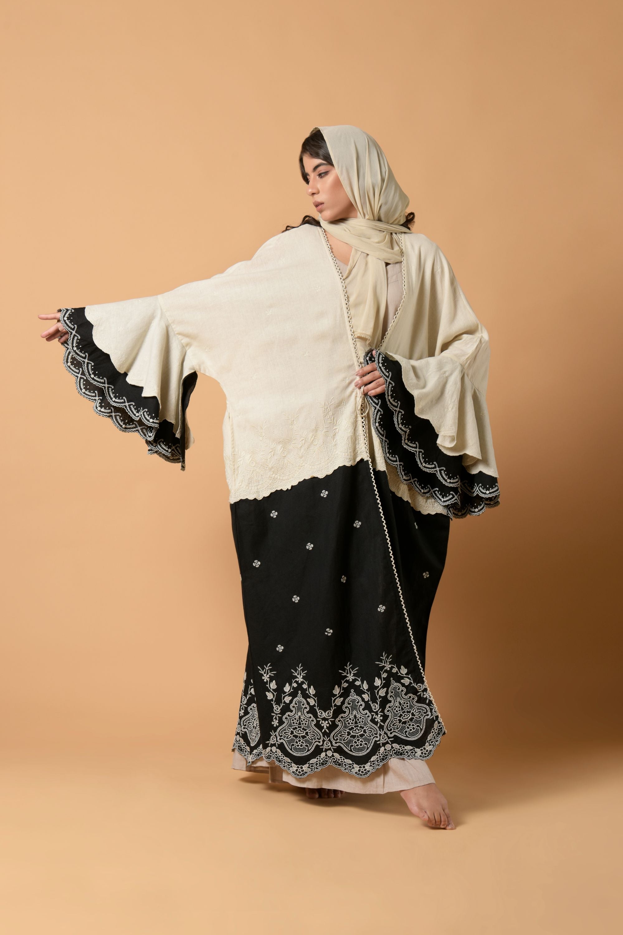 Arsh Abaya