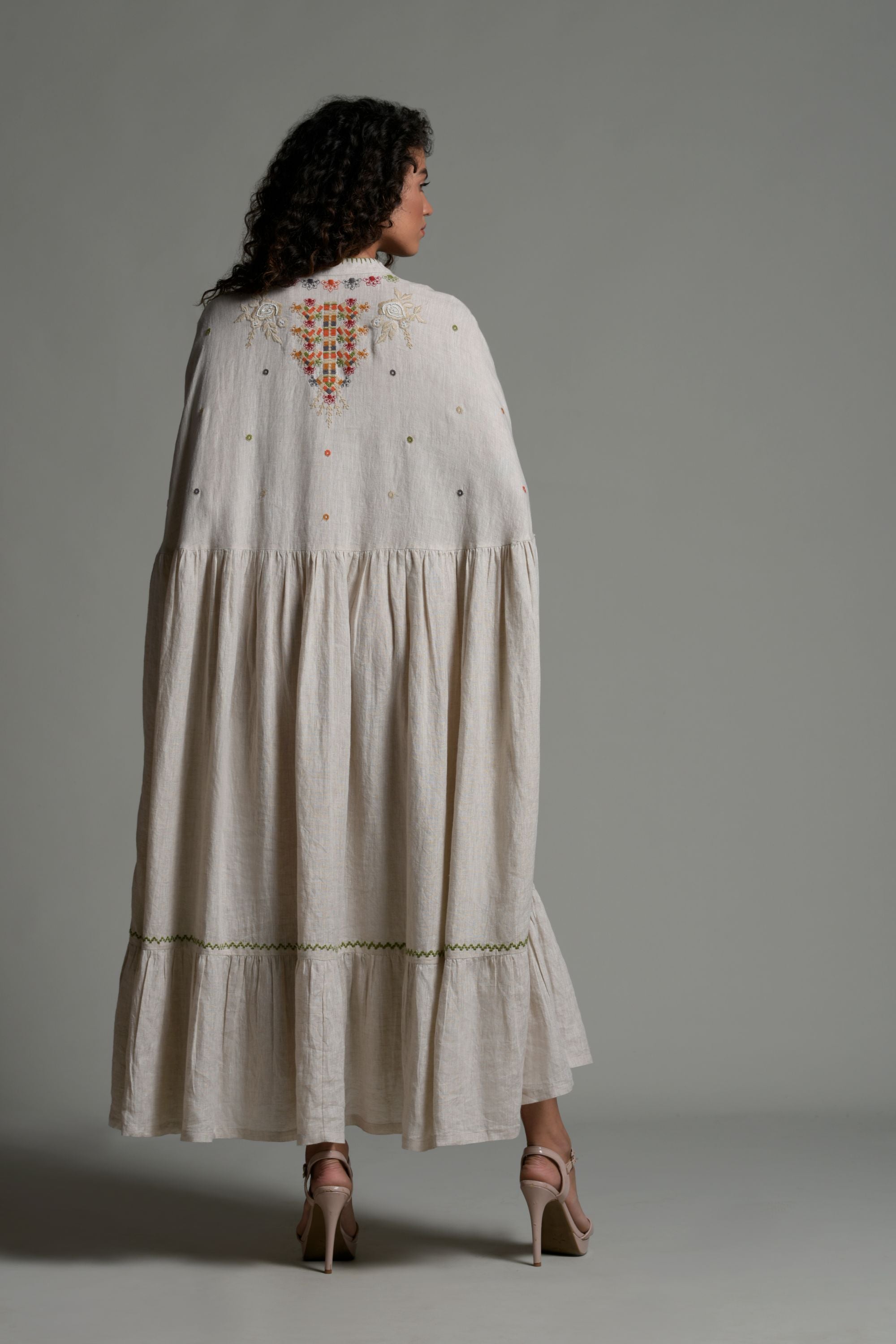 Sabreen Embellished & Embroidered Jalabiya Cape