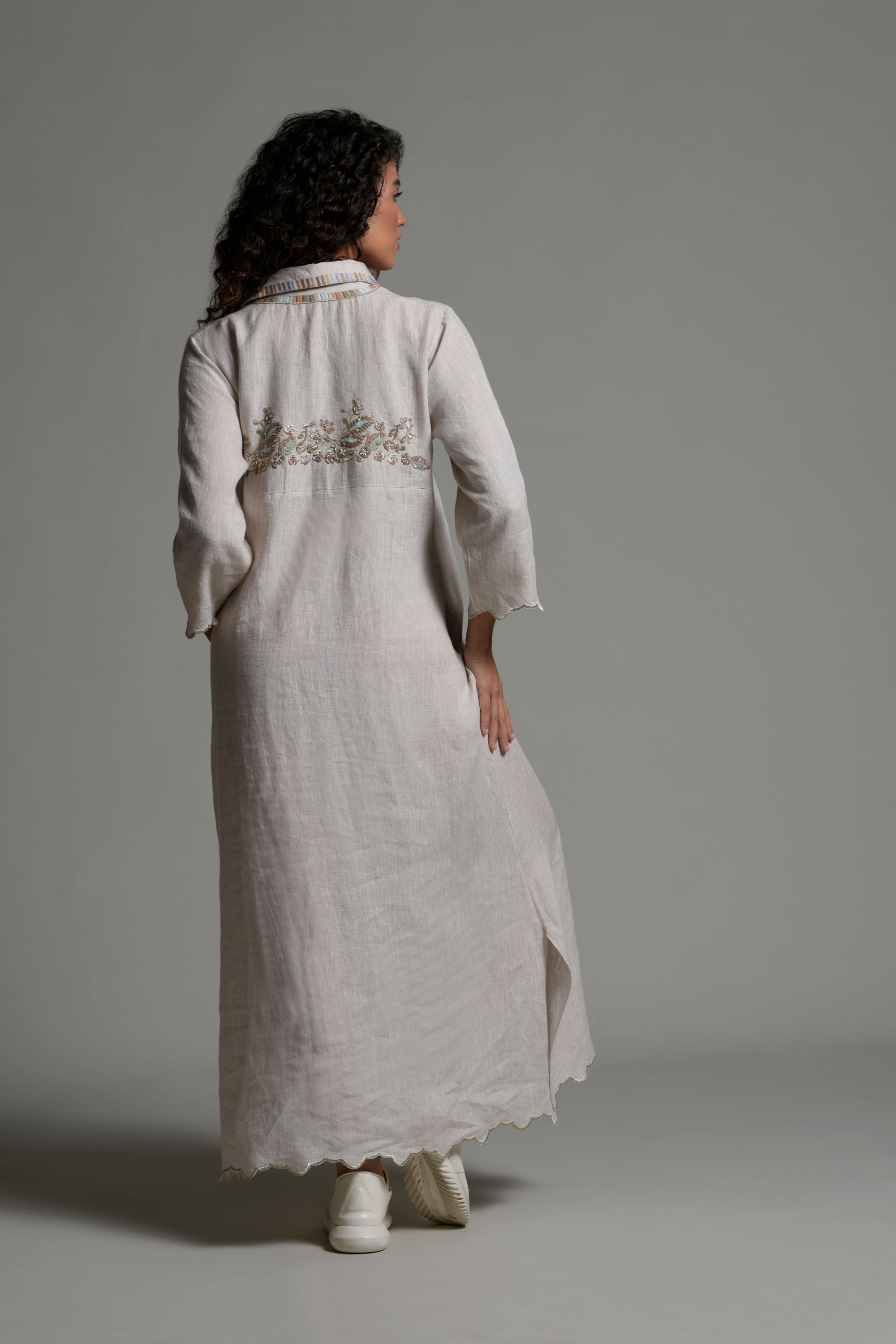 Hafsa Embellished & Embroidered Long Jalabiya