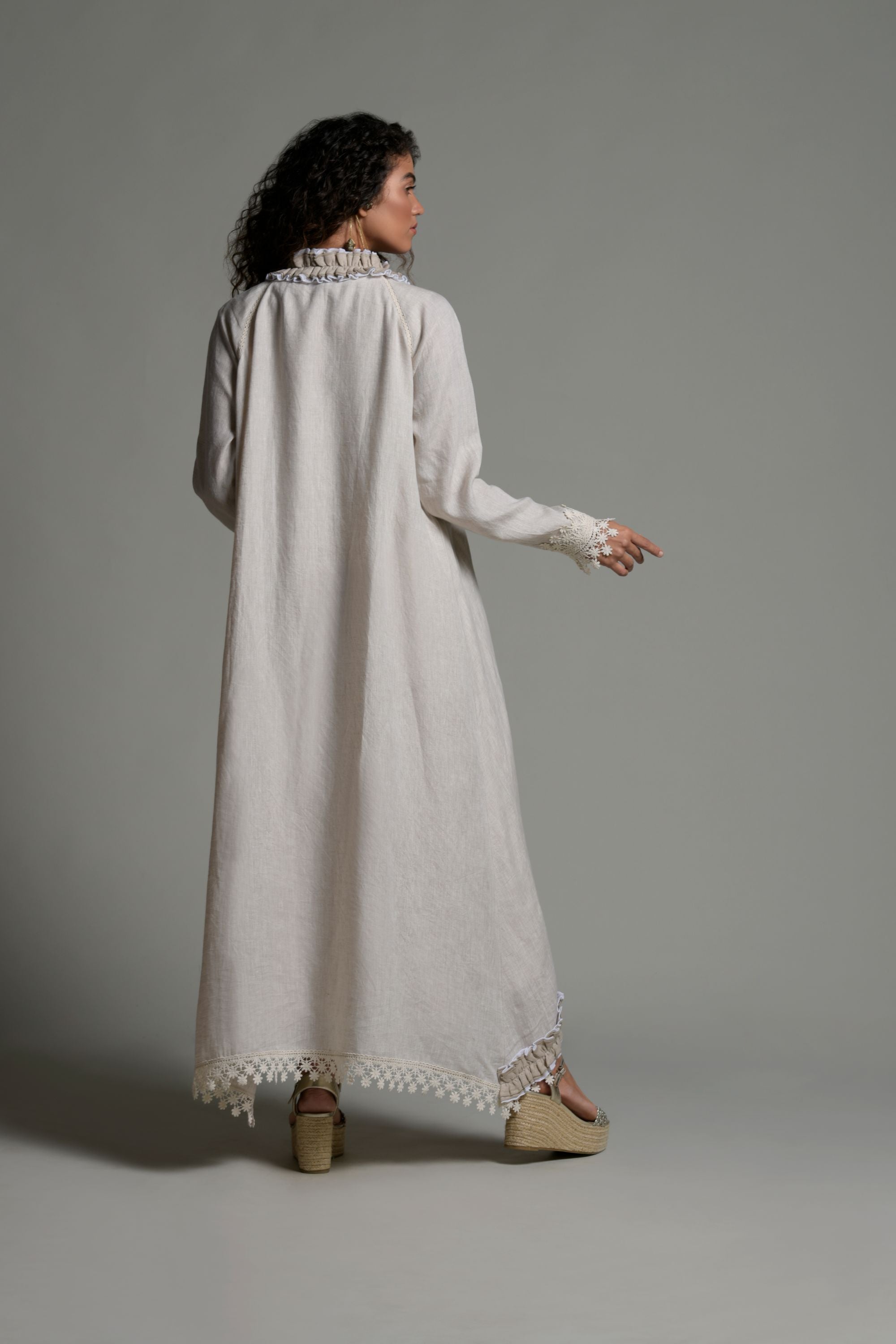 Irsa Ruffle Bisht & Inner Dress