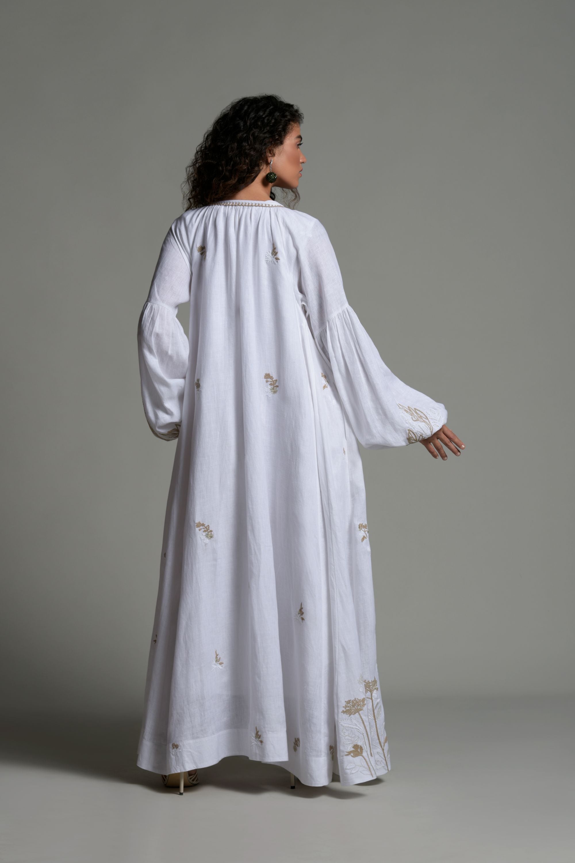 Hanya Embroidered Abaya