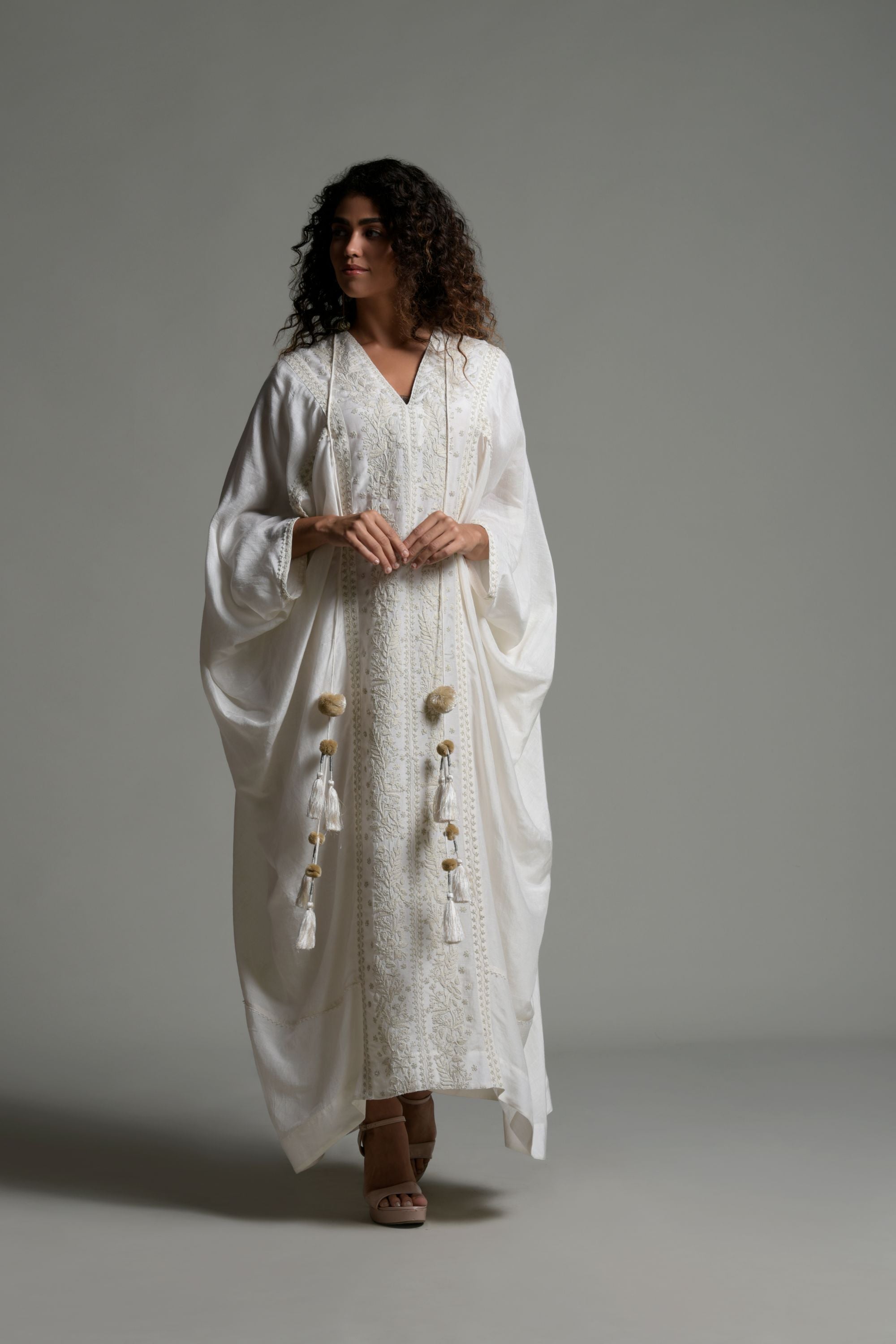 Shaheen Embroidered Jalabiya with Inner Cotton Cami