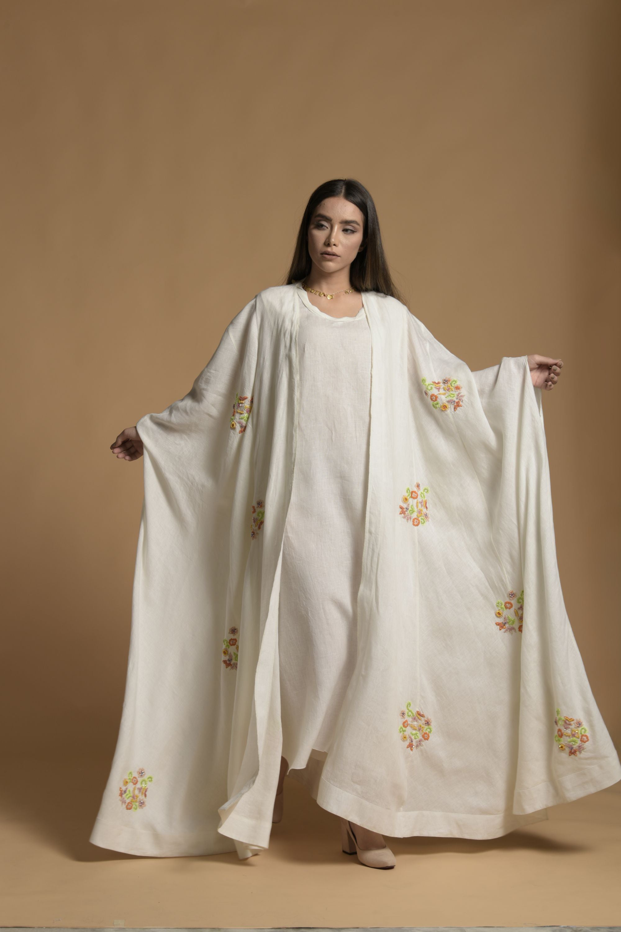 Nazneen Embellished & Embroidered Cape with Cotton Inner Dress