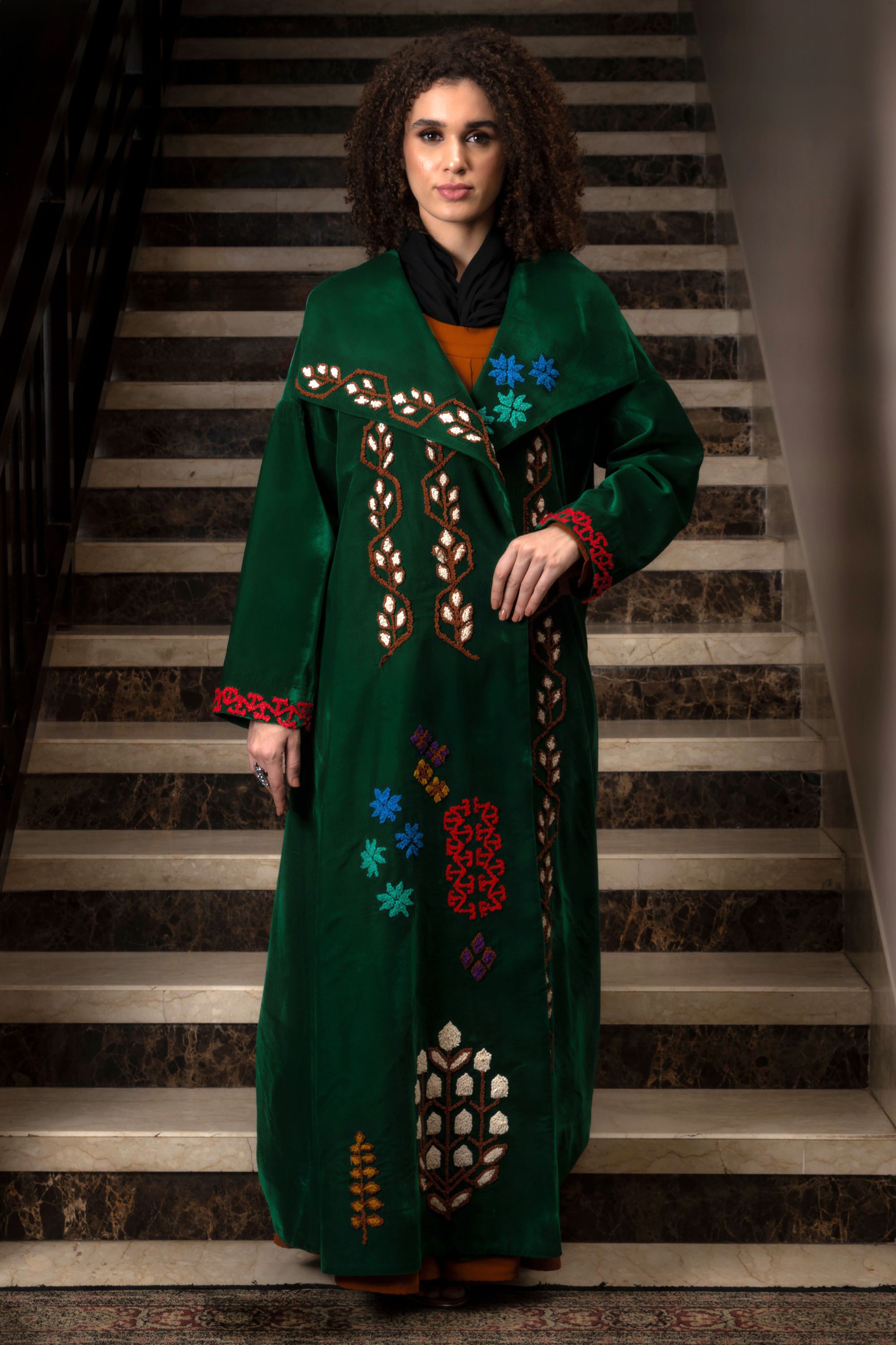 Didda Embroidered Abaya with Sheila